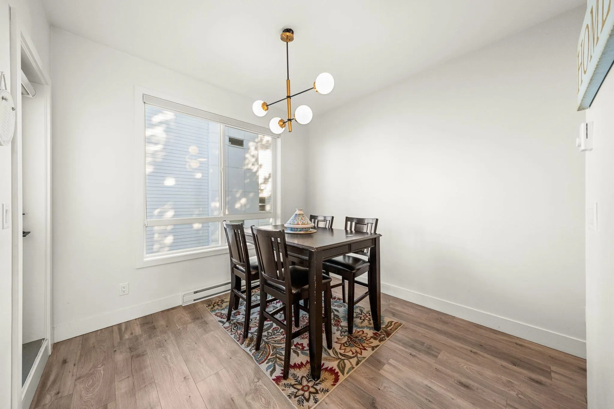 5 27640 Lantern Avenue