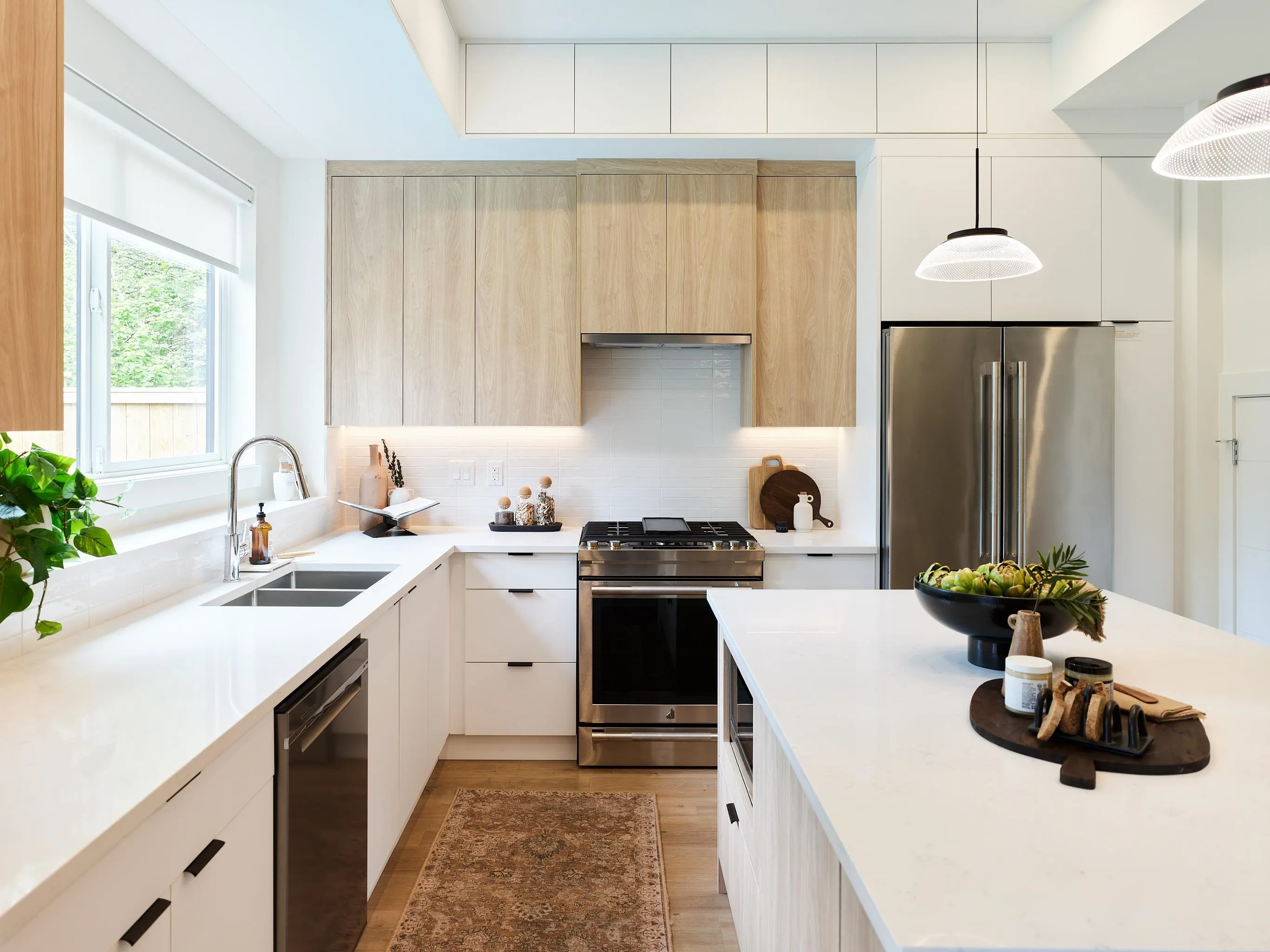 3 23697 Fern Crescent