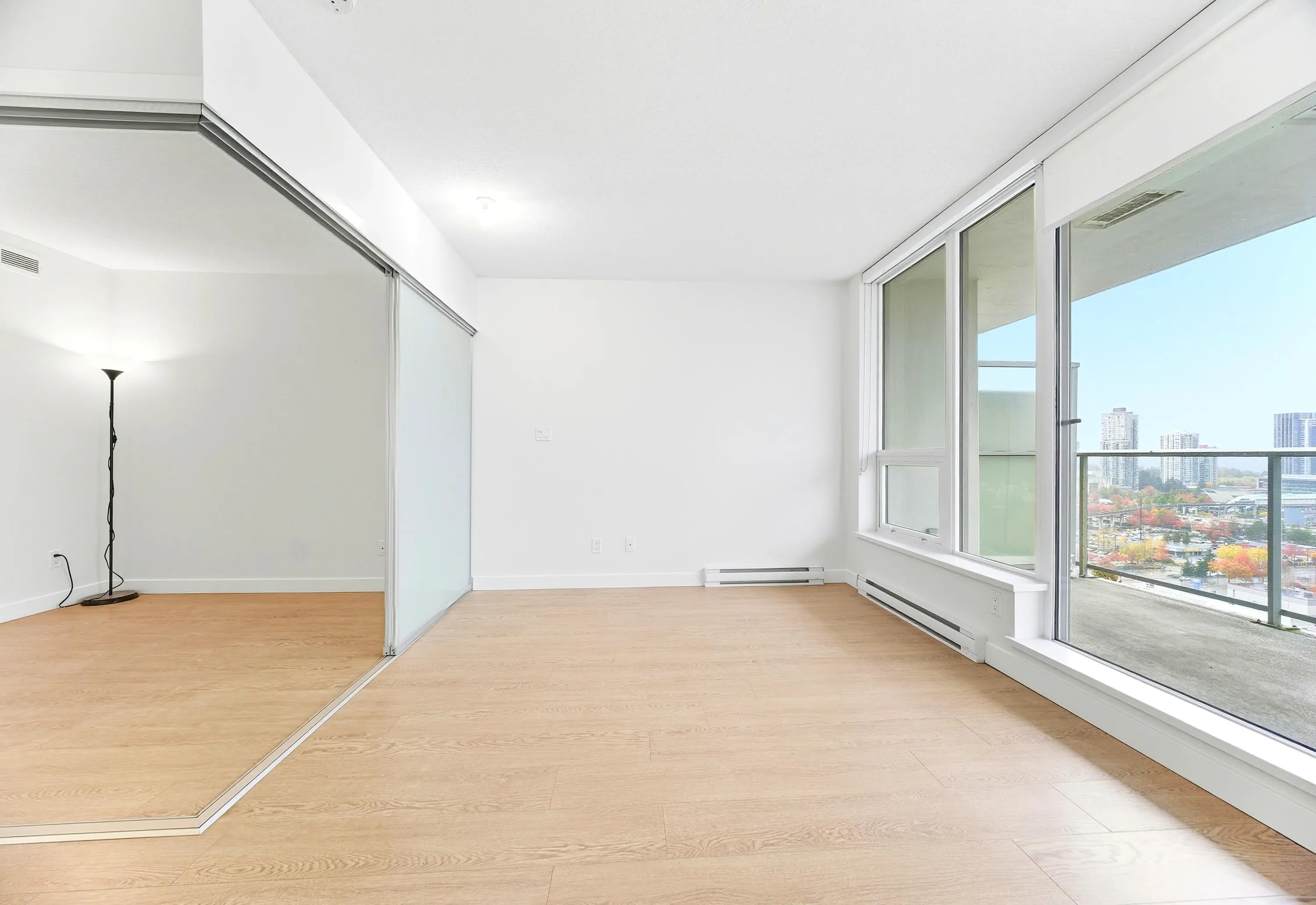 2711 13696 100 Avenue