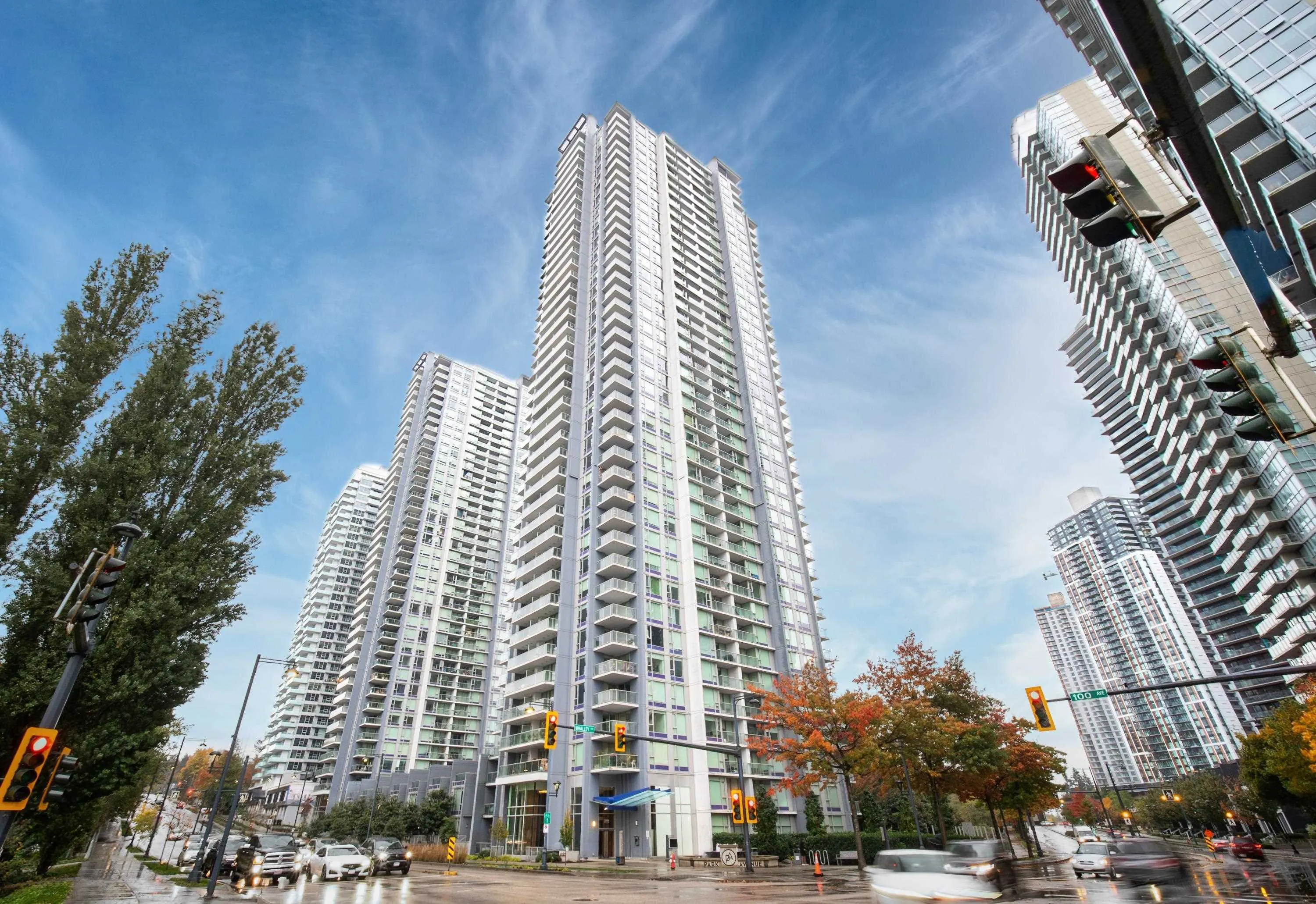 2711 13696 100 Avenue