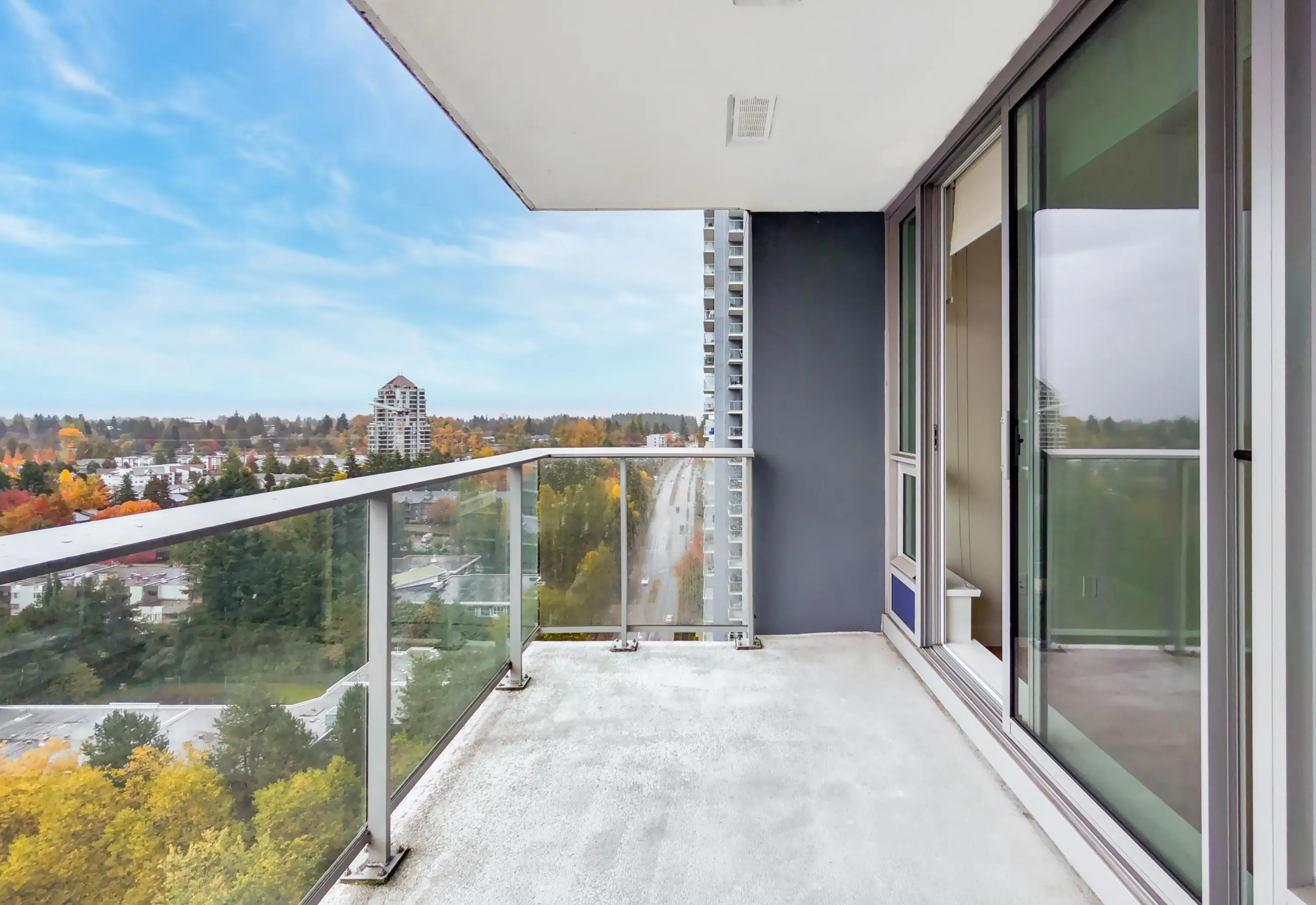 2711 13696 100 Avenue