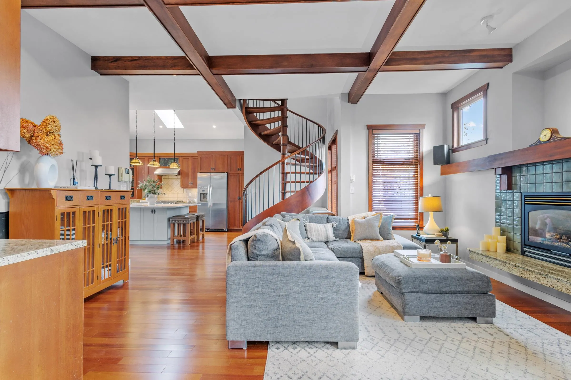 186 Macdonald Avenue