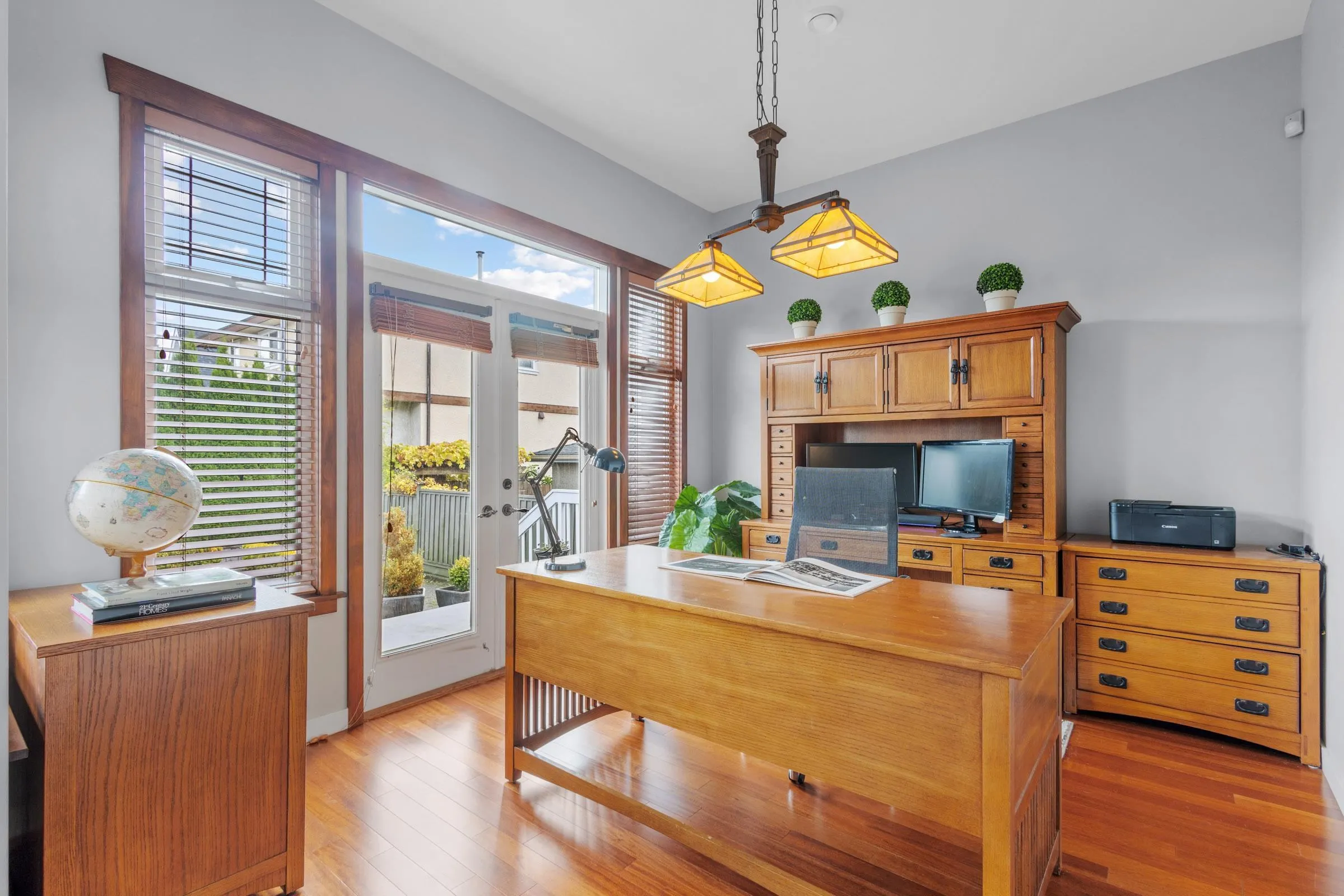 186 Macdonald Avenue