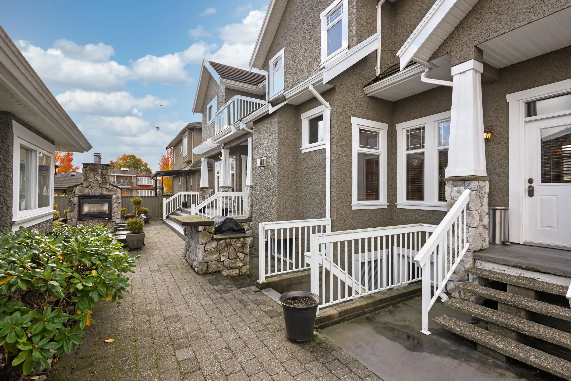 186 Macdonald Avenue