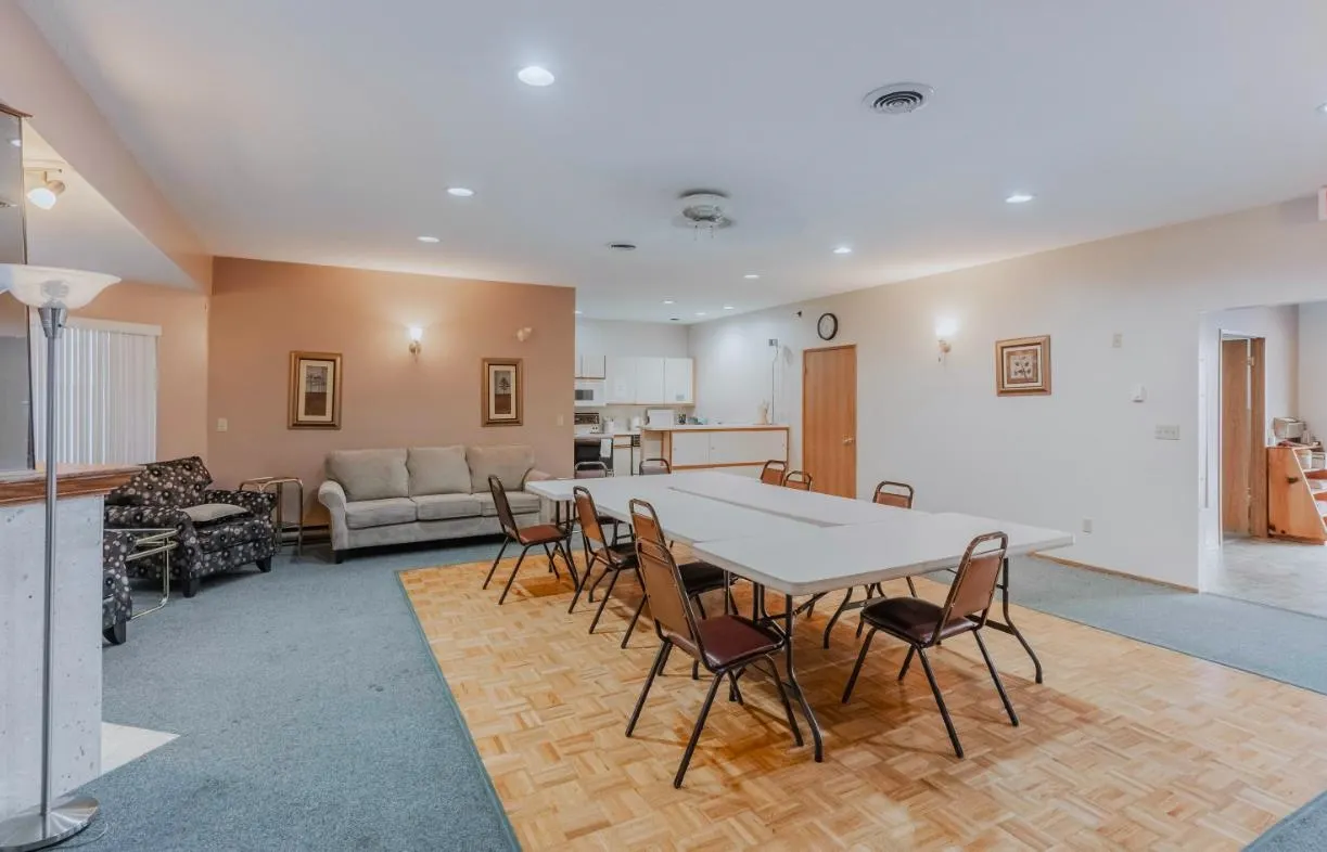 109 10584 153 Street