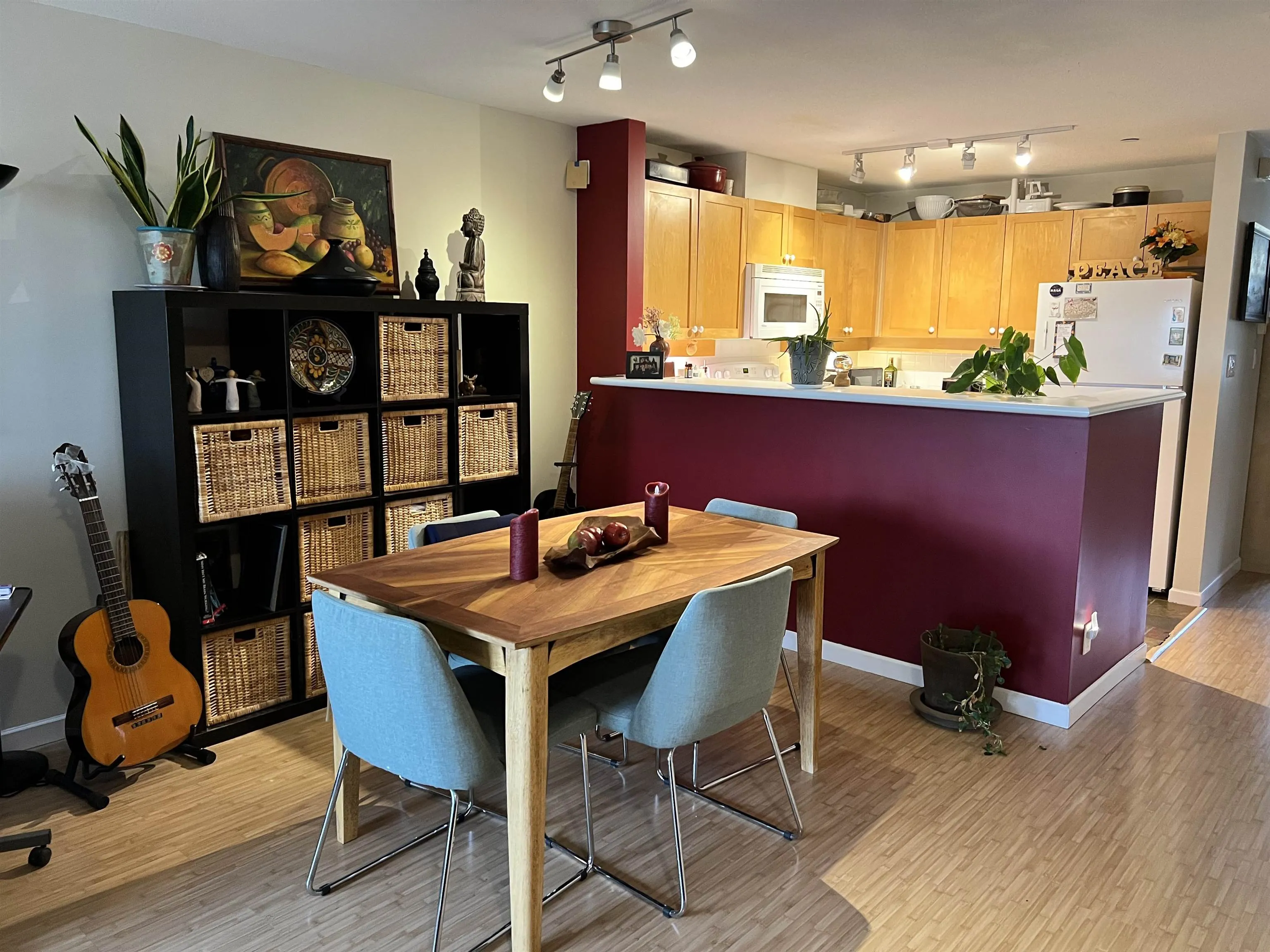 1950 E Kent South Avenue