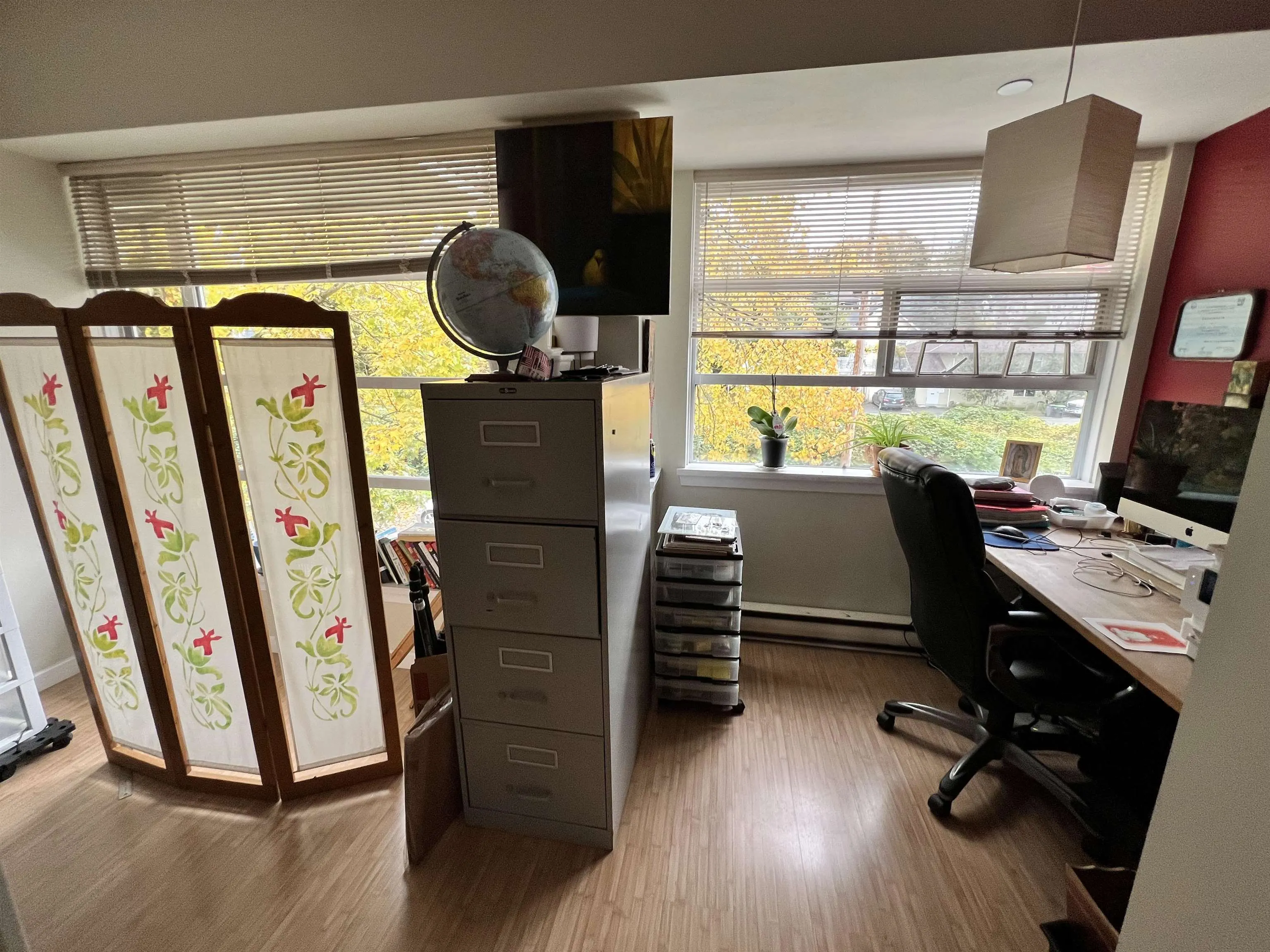 1950 E Kent South Avenue