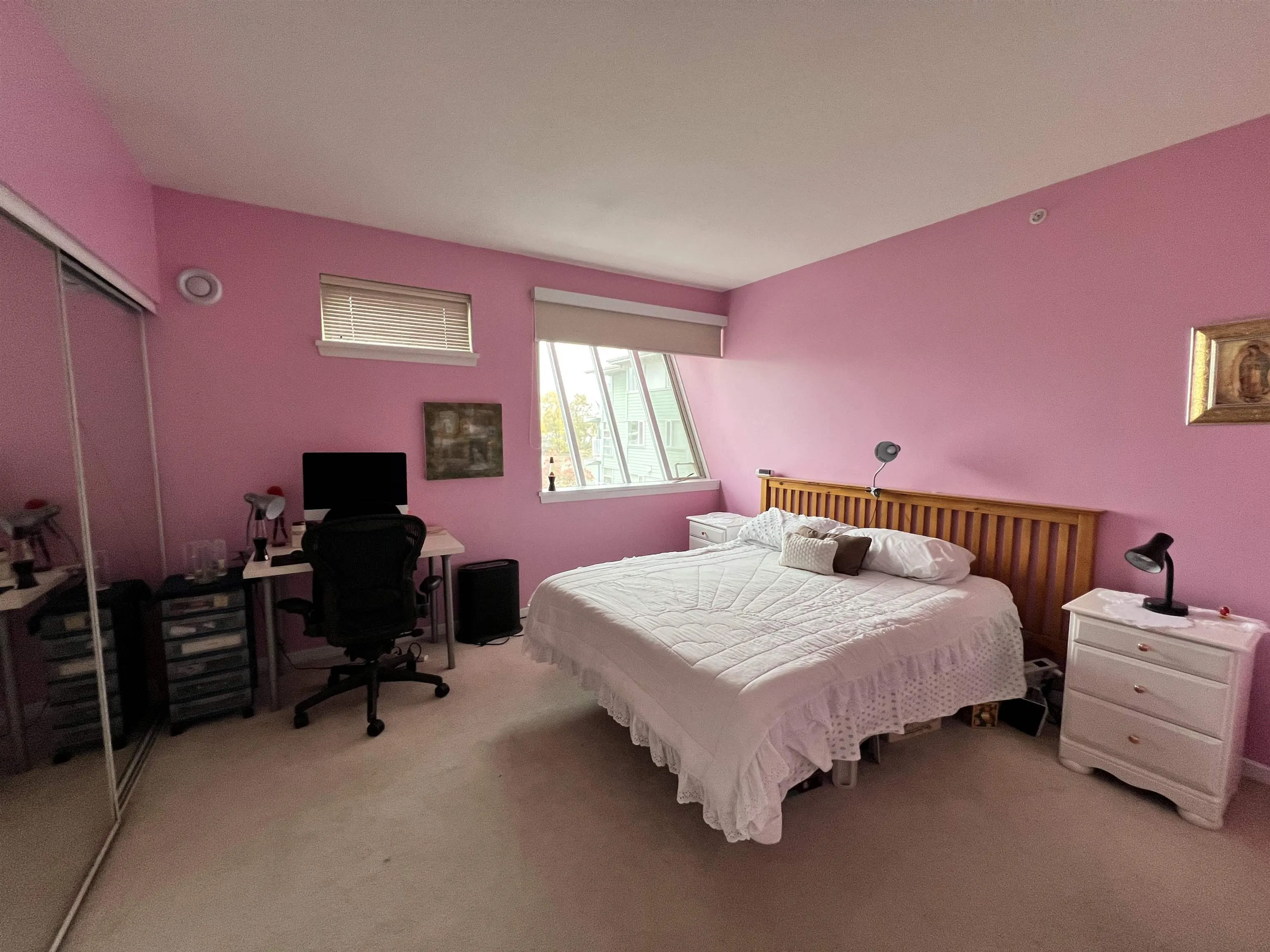 1950 E Kent South Avenue