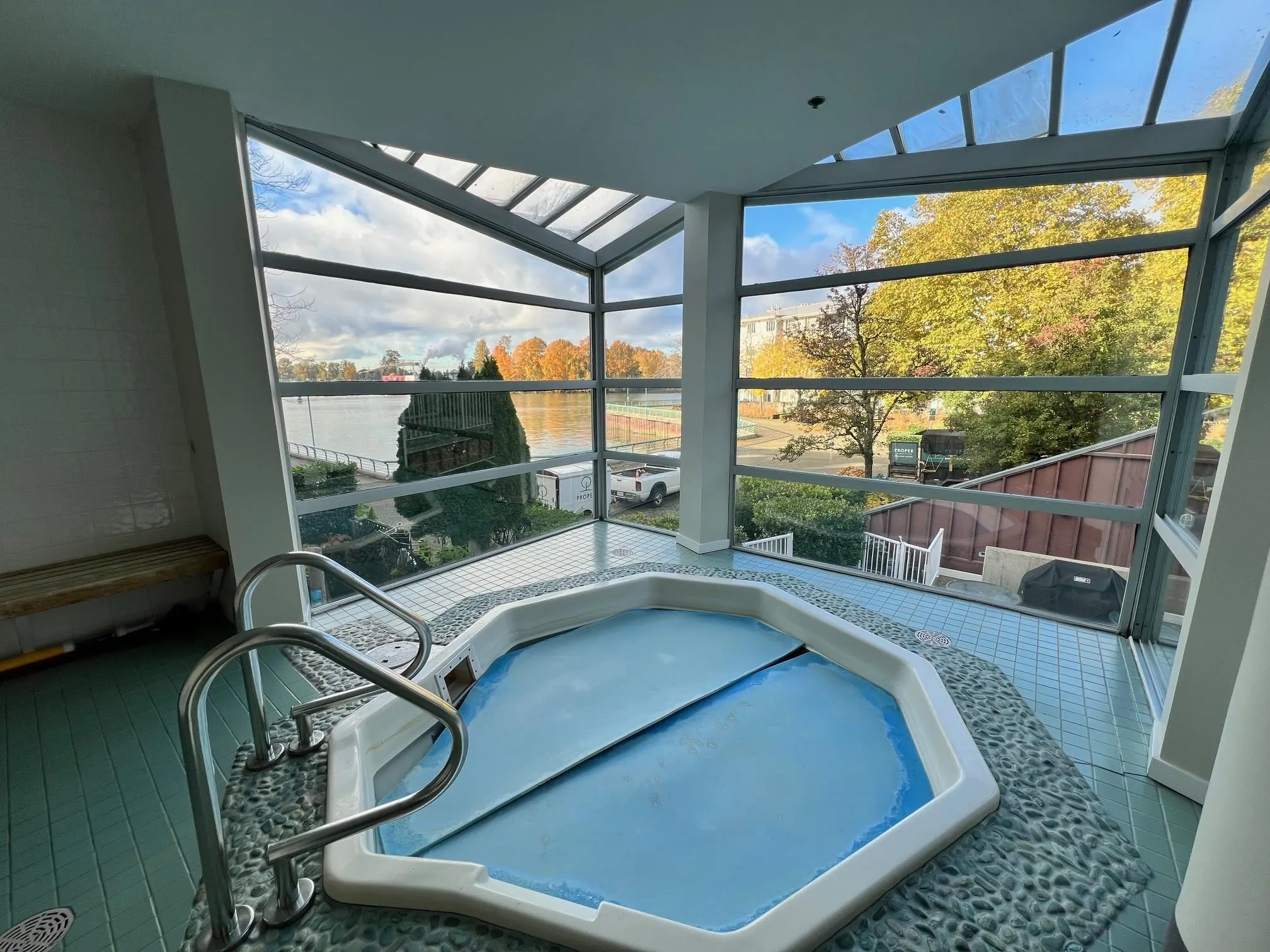 1950 E Kent South Avenue