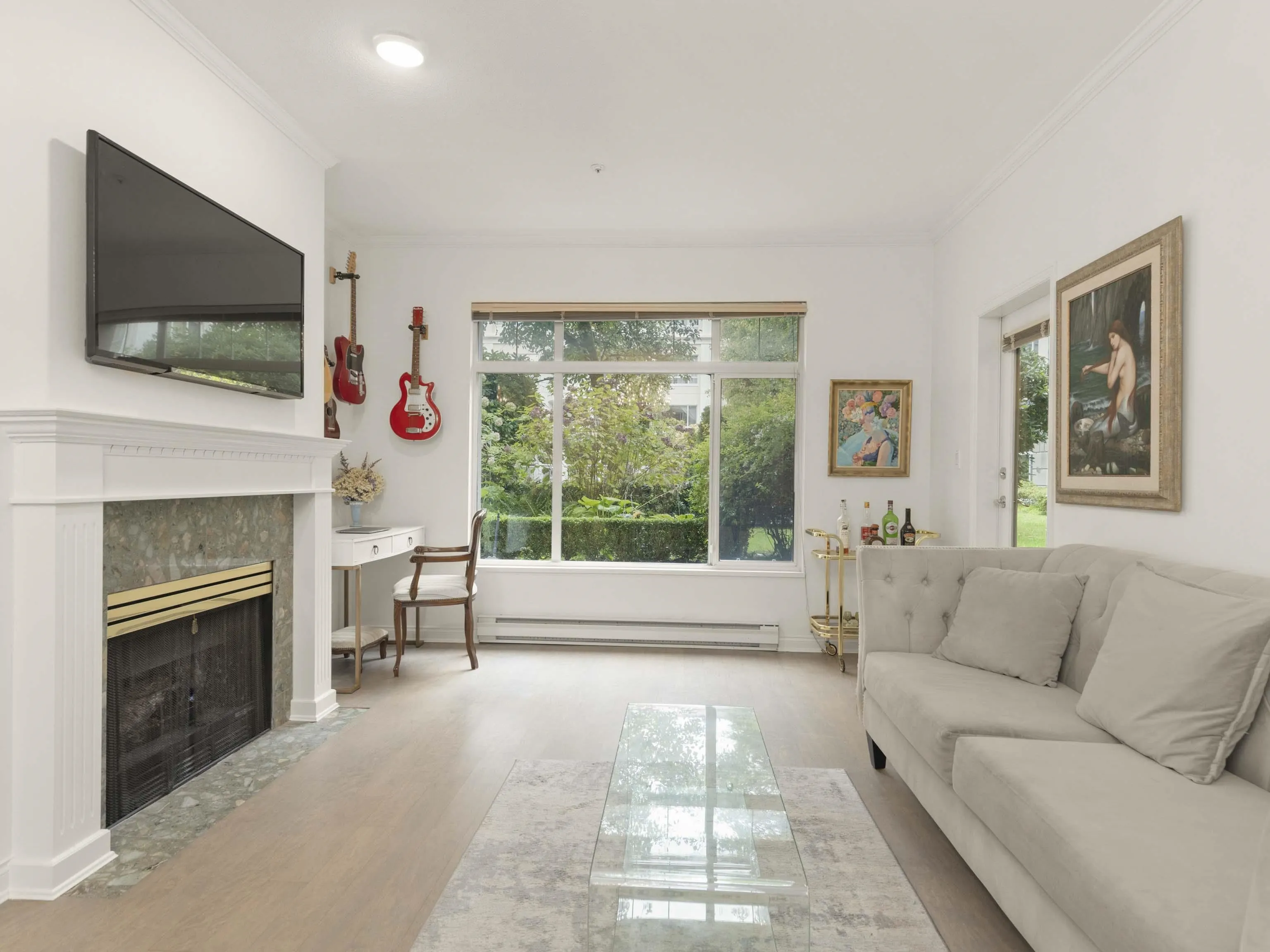 109 5735 Hampton Place