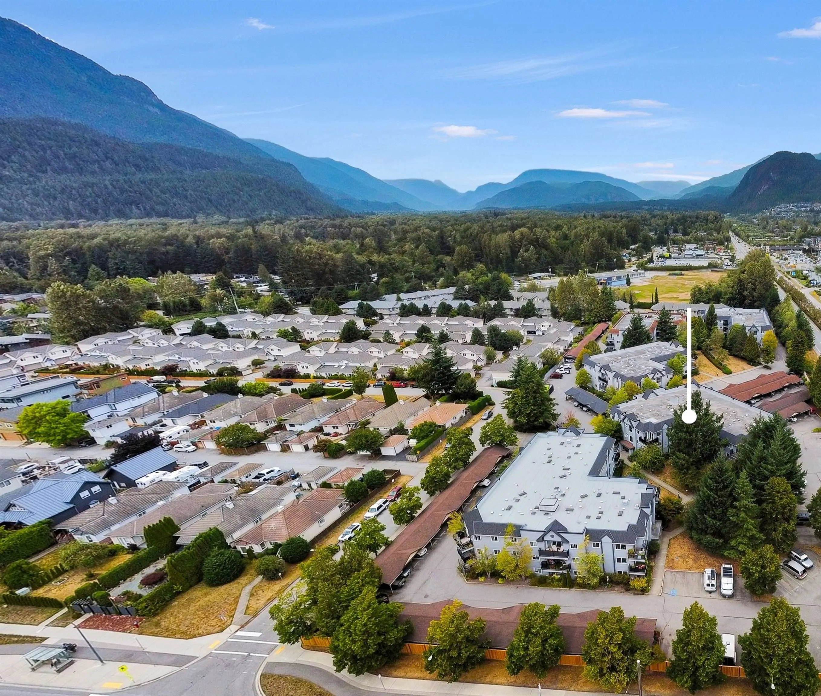 B309 40120 Willow Crescent