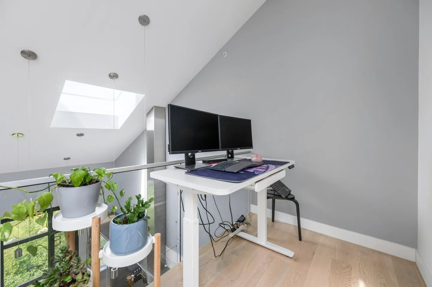 402 220 Salter Street