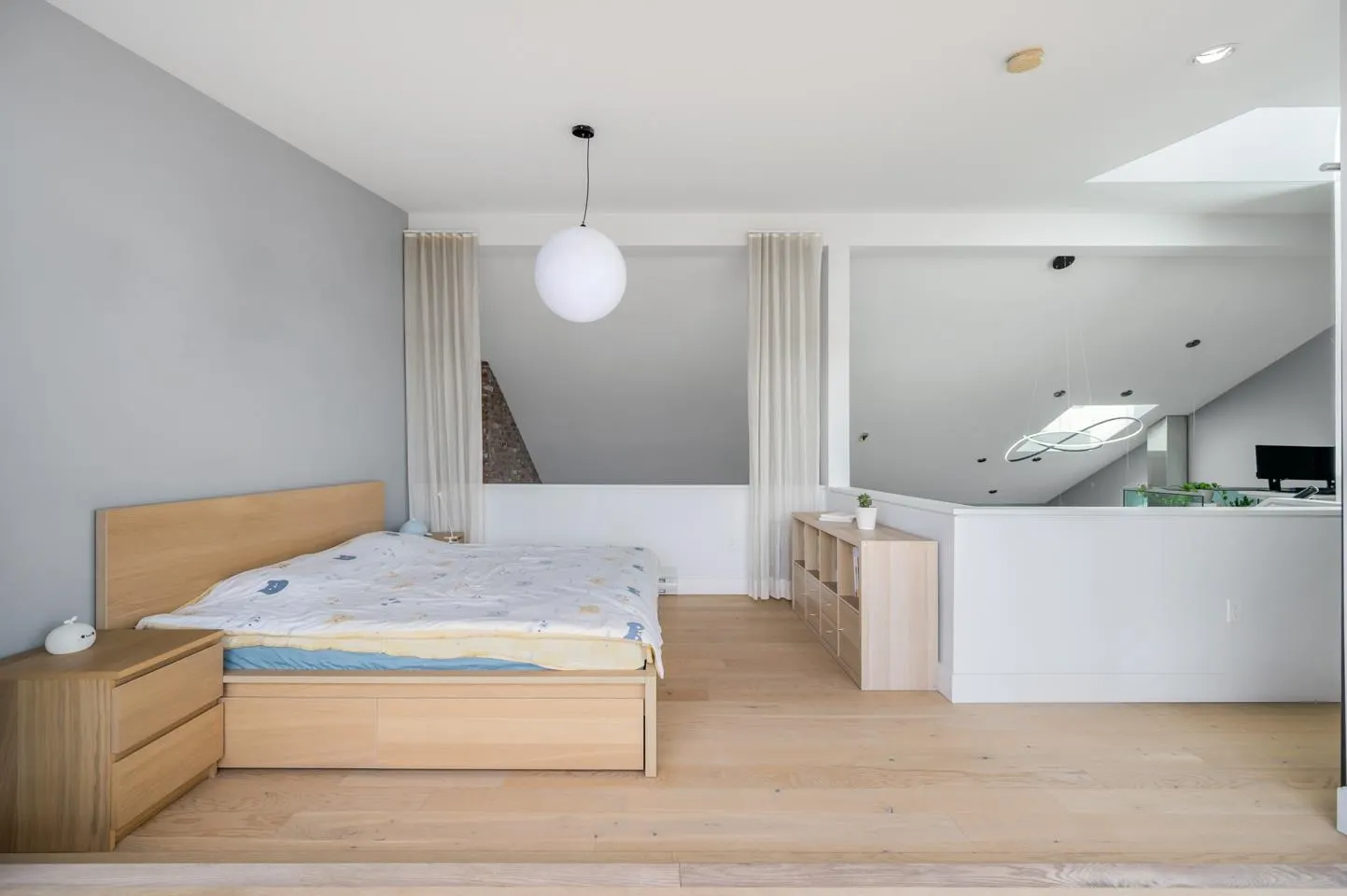 402 220 Salter Street