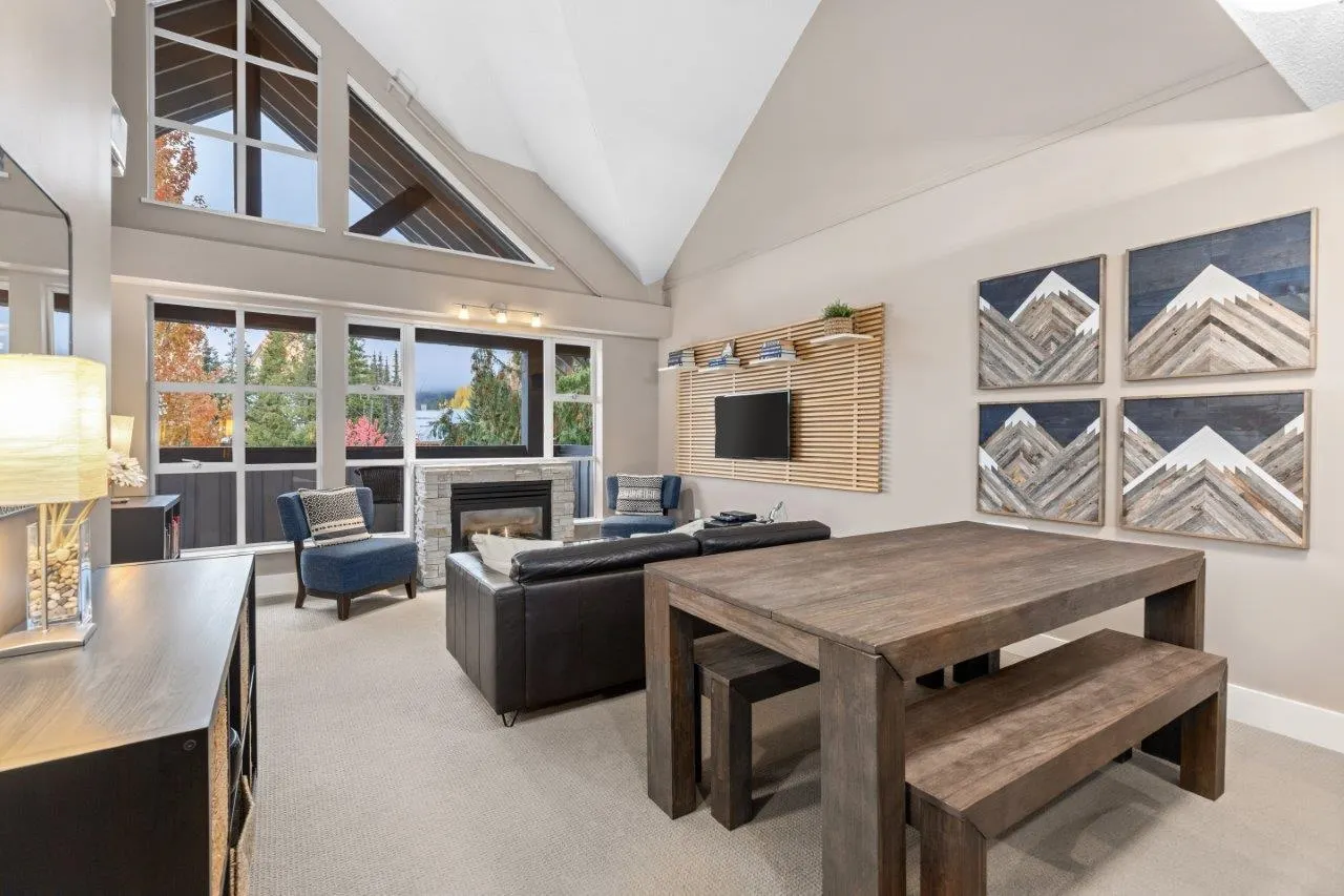 321 4573 Chateau Boulevard