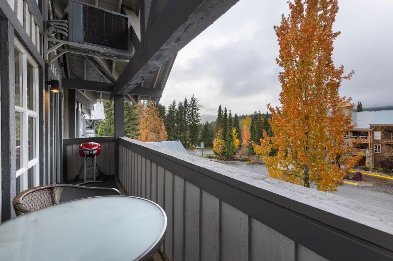 321 4573 Chateau Boulevard