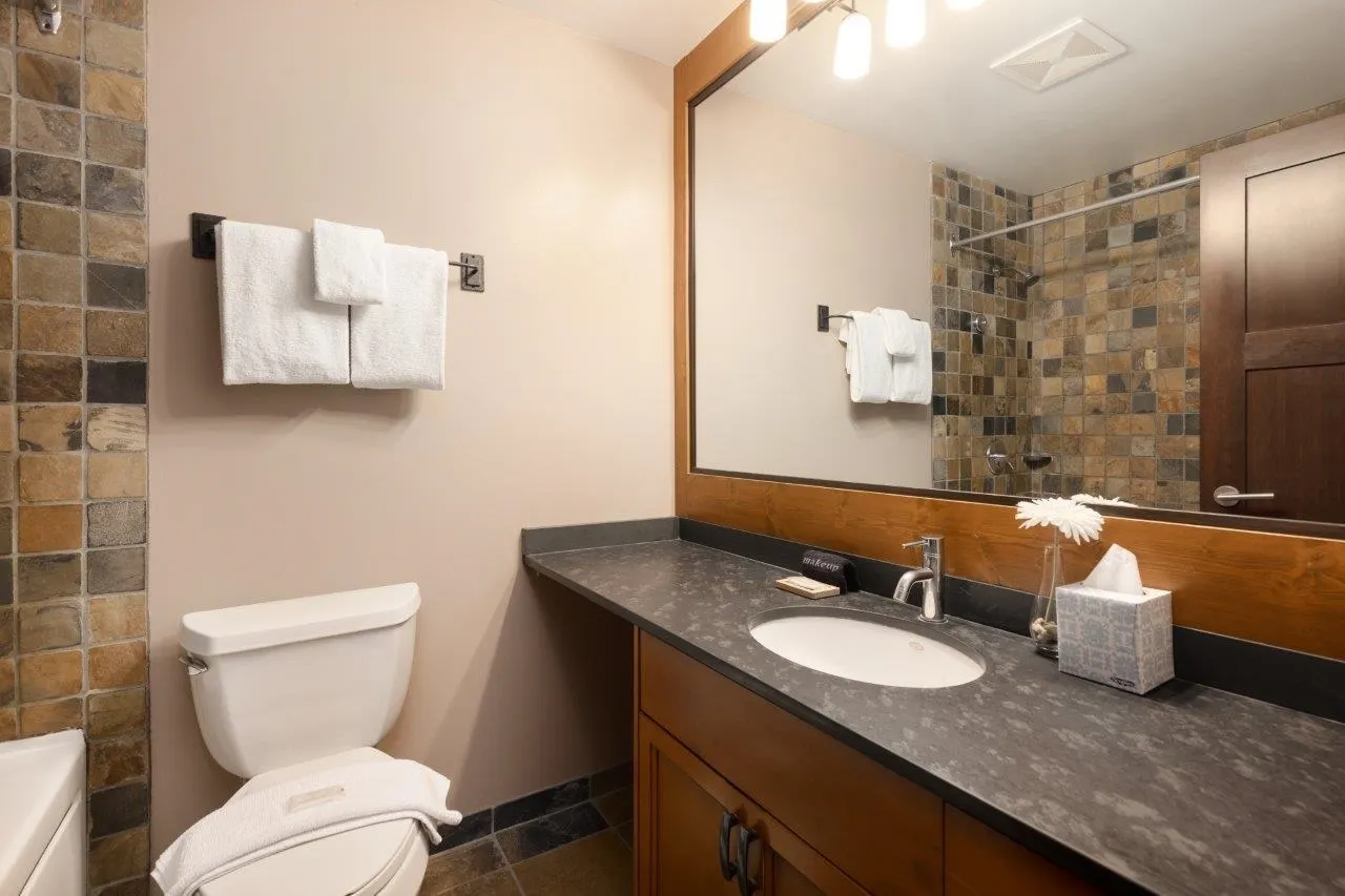 321 4573 Chateau Boulevard