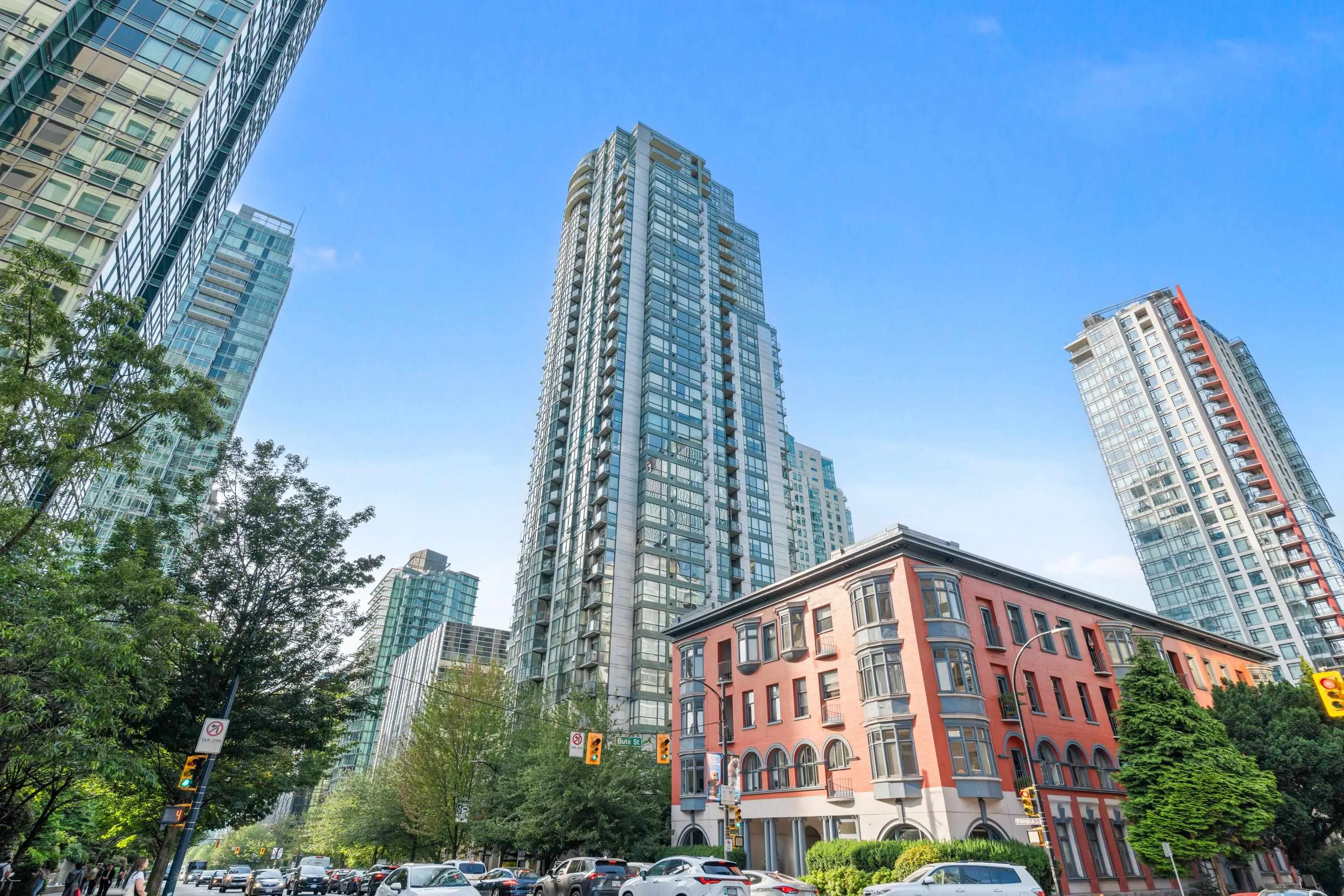 3103 1239 W Georgia Street