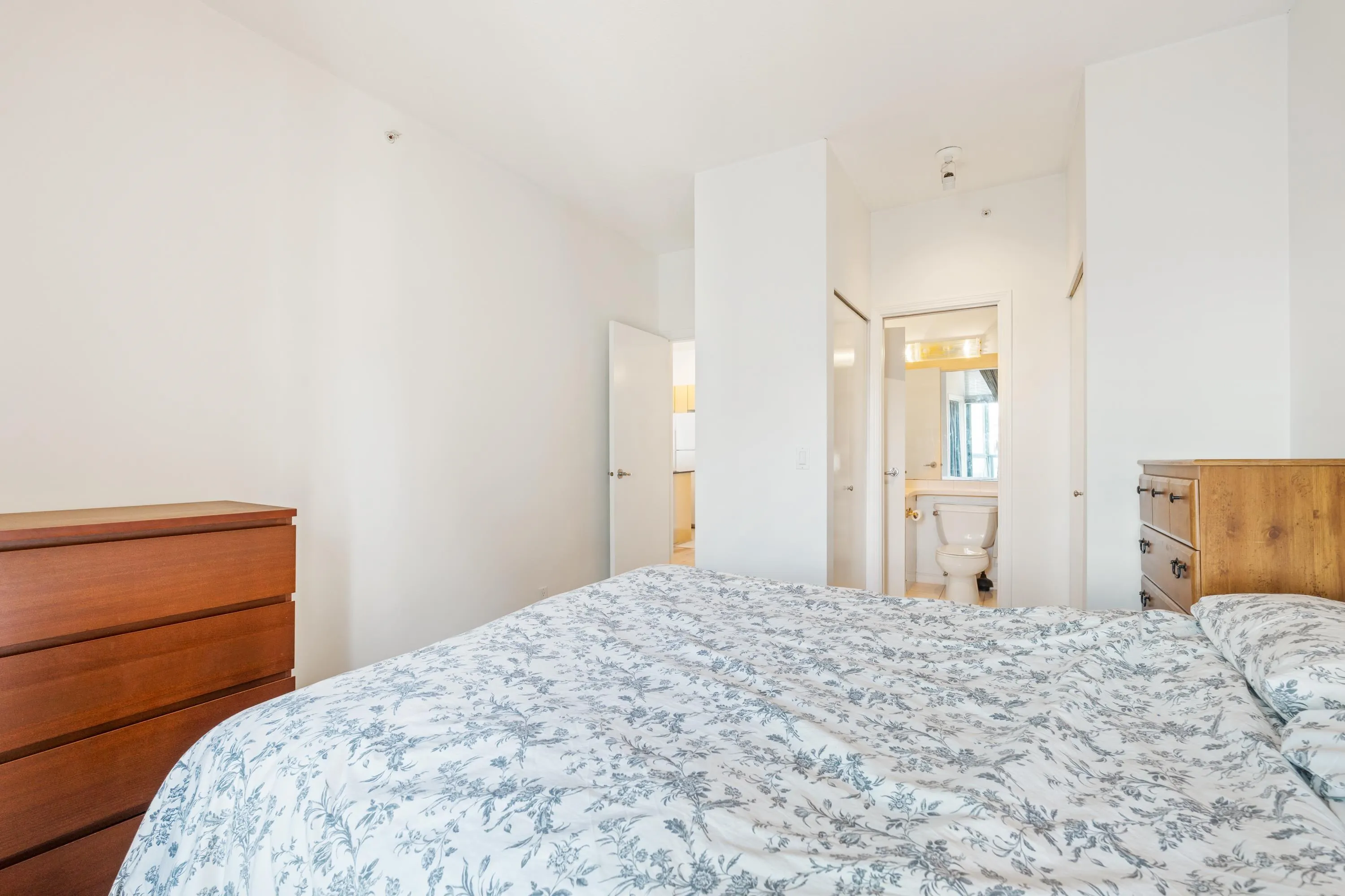 3103 1239 W Georgia Street