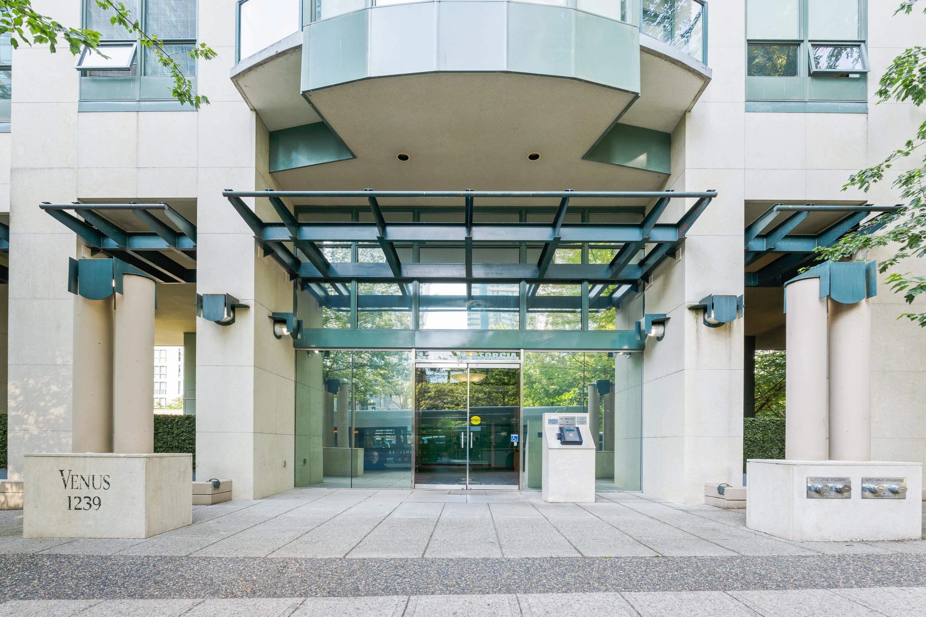 3103 1239 W Georgia Street