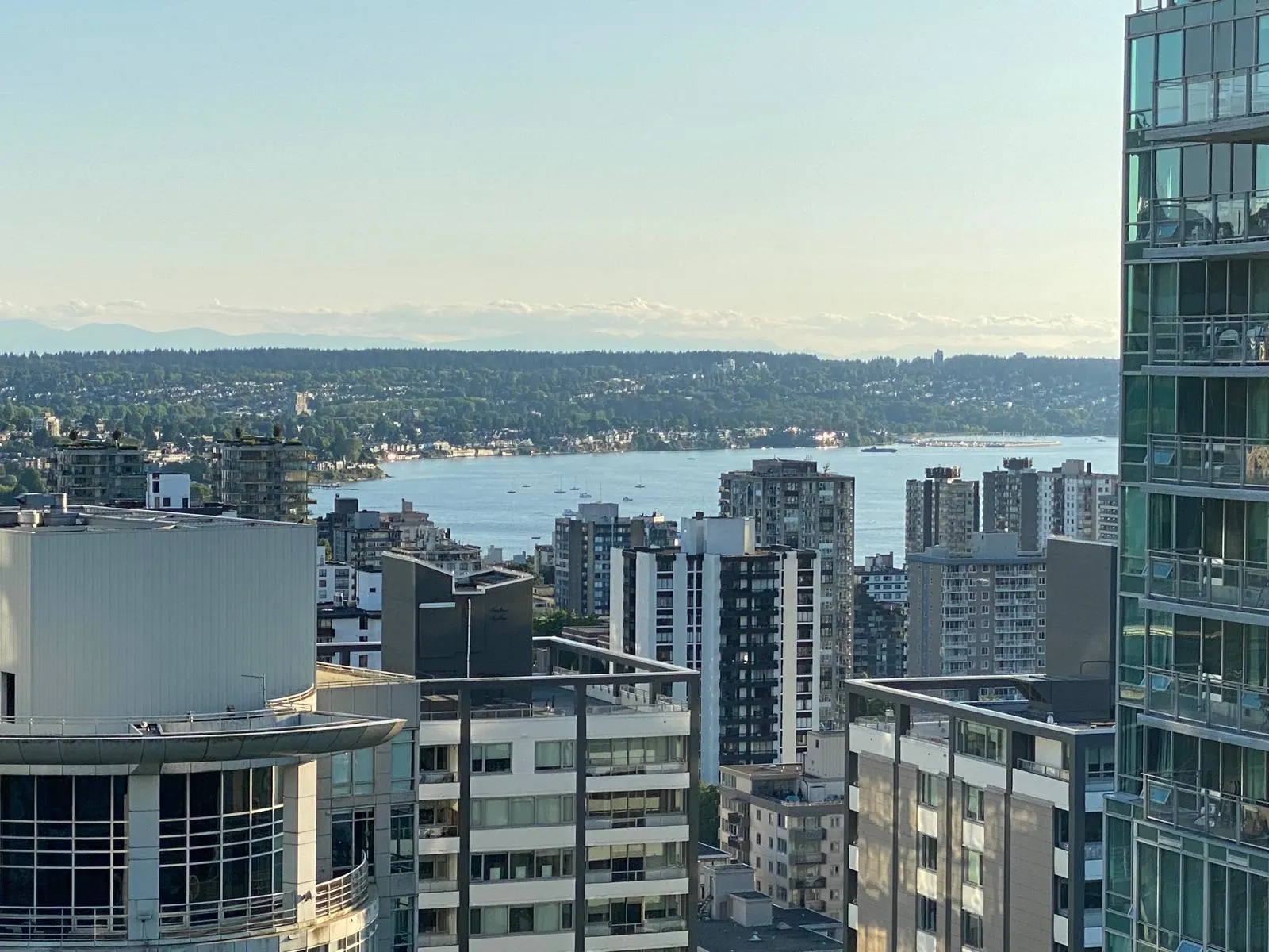 3103 1239 W Georgia Street