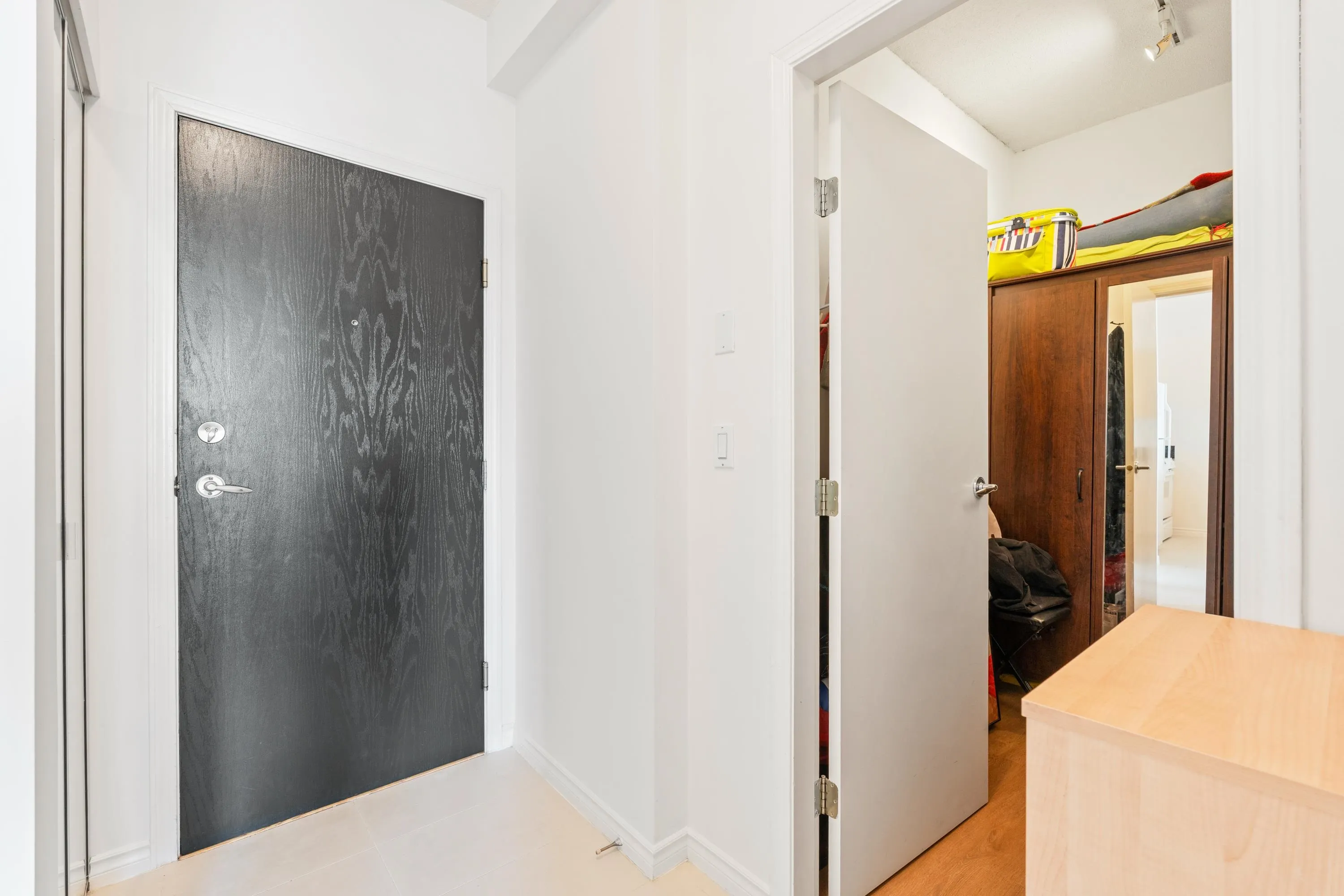 3103 1239 W Georgia Street