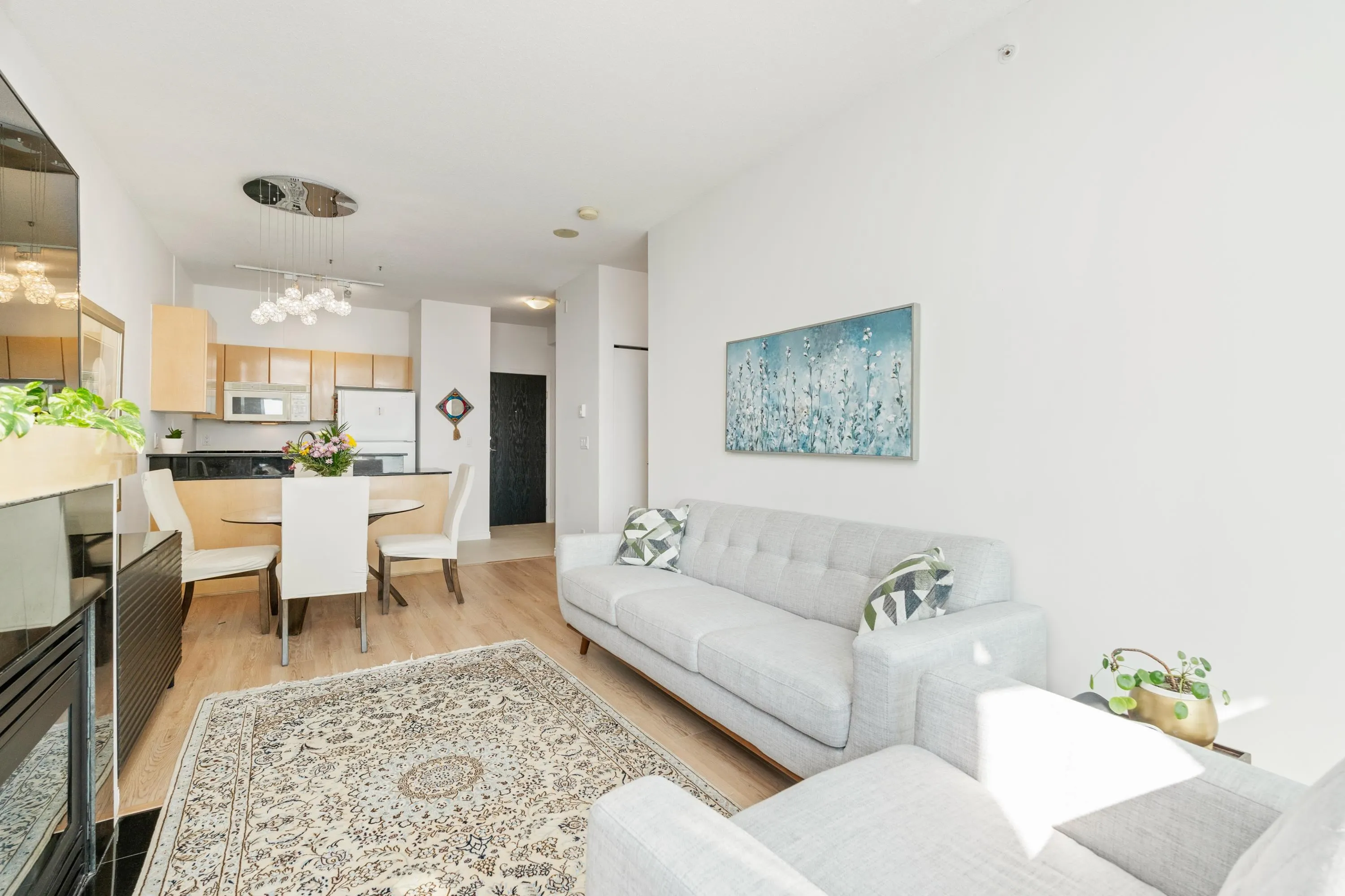 3103 1239 W Georgia Street