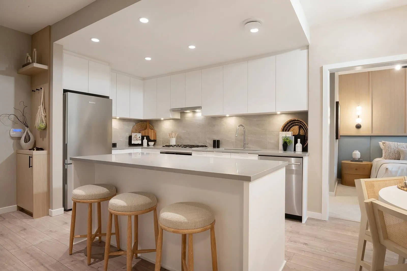 110 625 Cottonwood Avenue