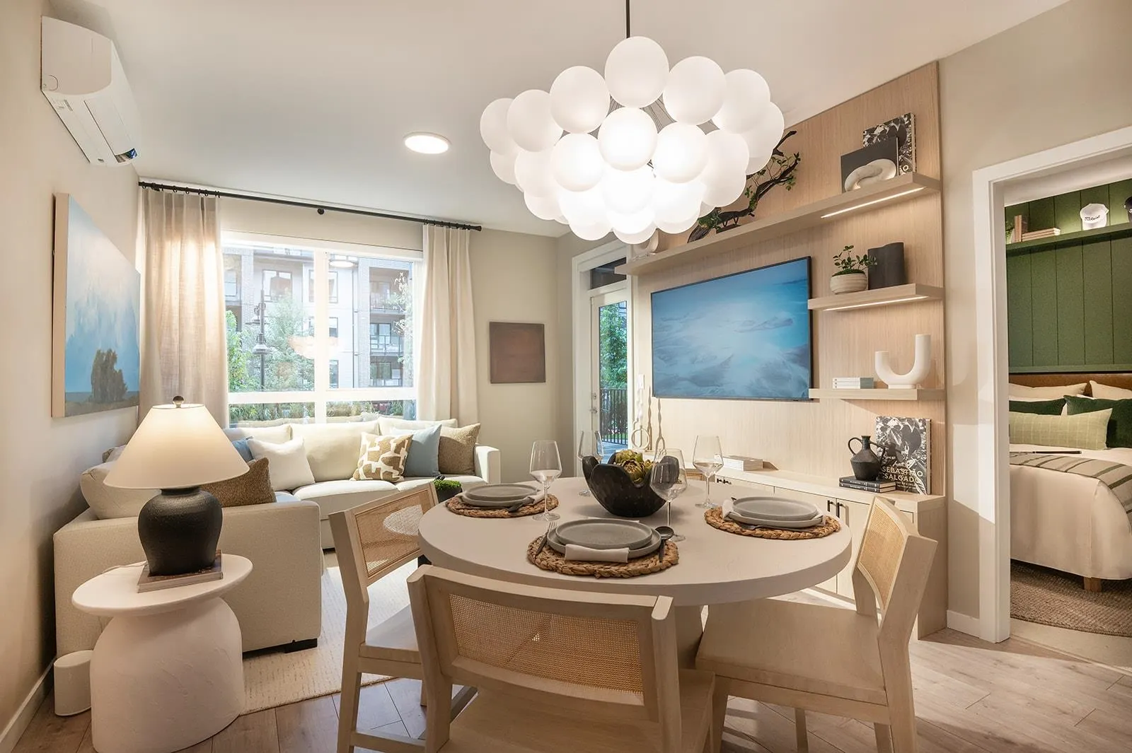 110 625 Cottonwood Avenue