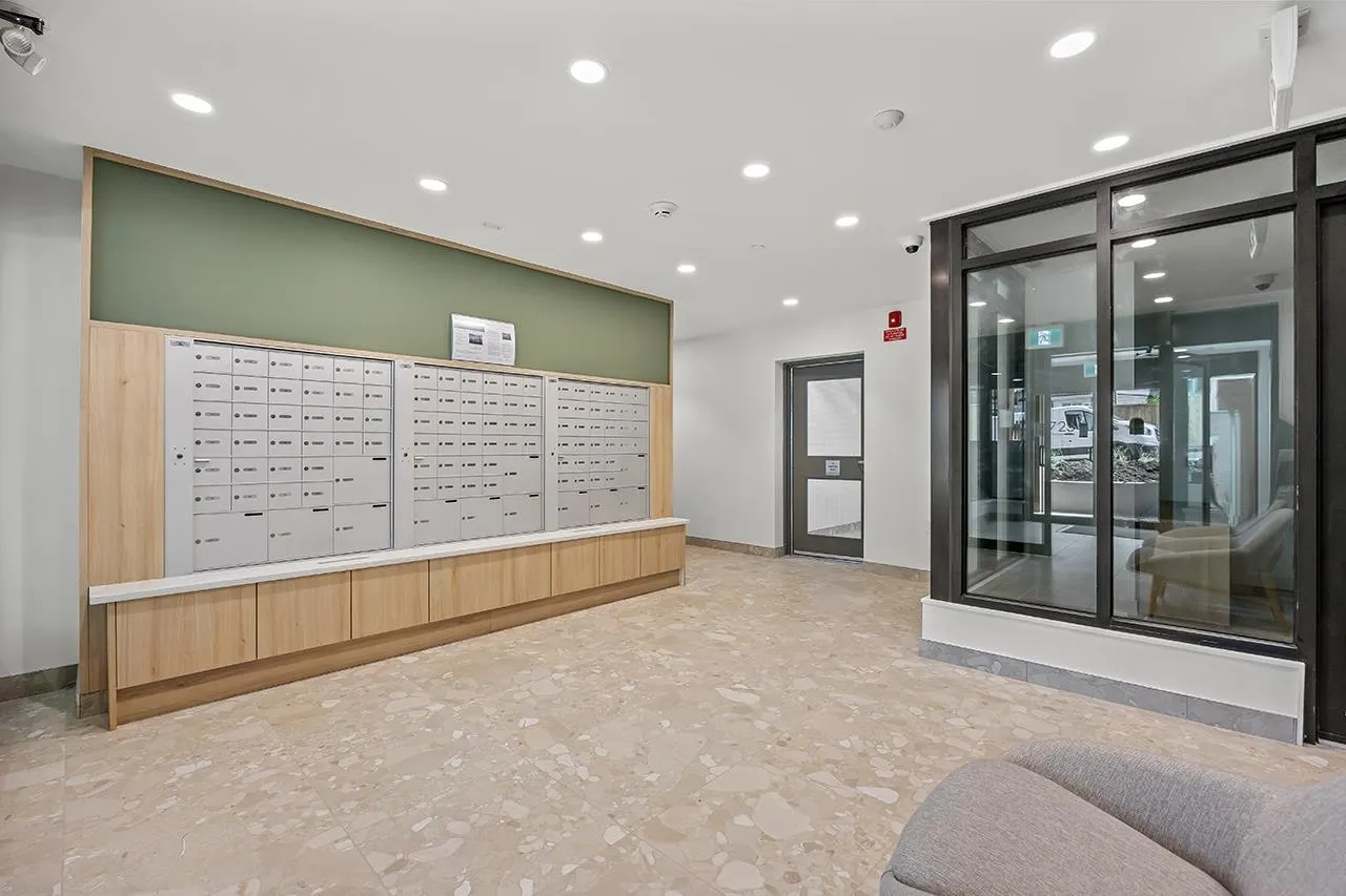 208 723 Grover Avenue