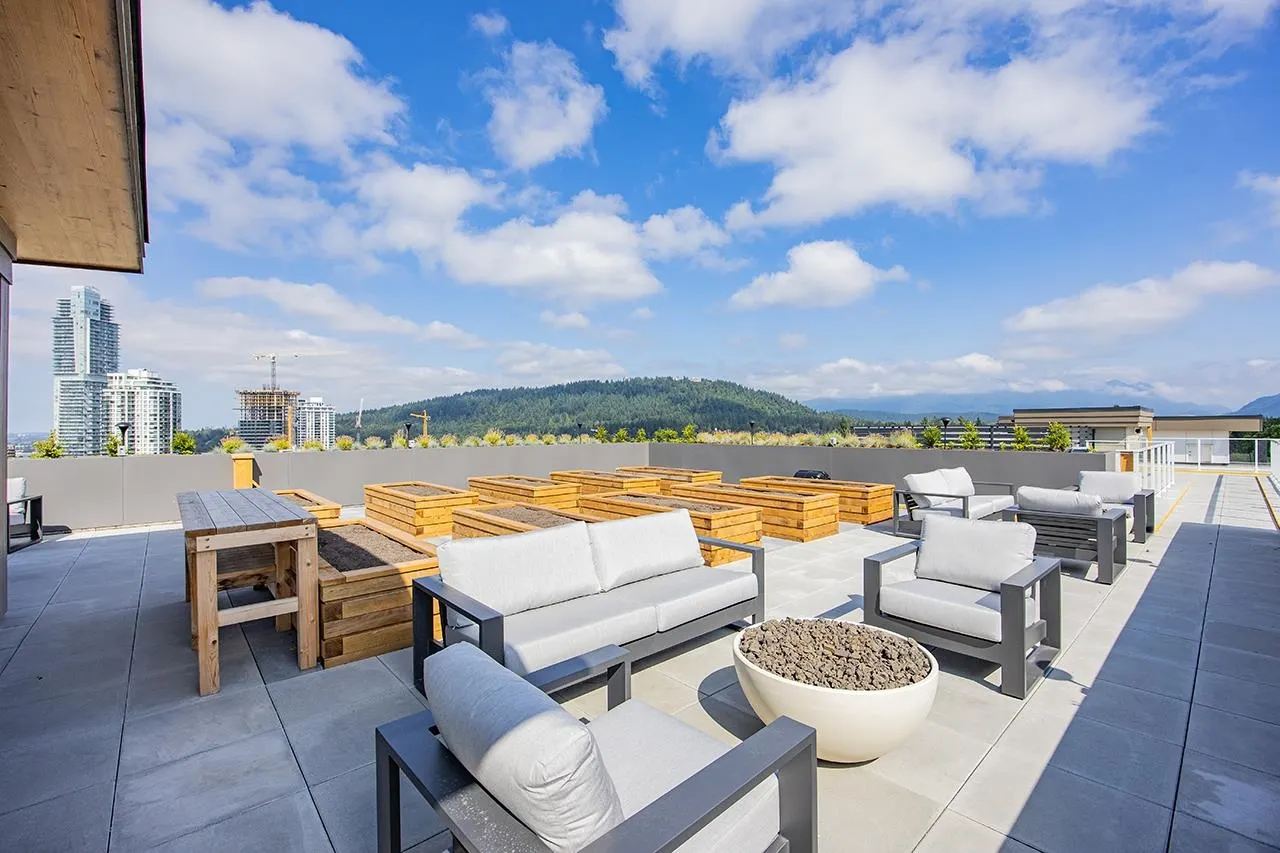 208 723 Grover Avenue