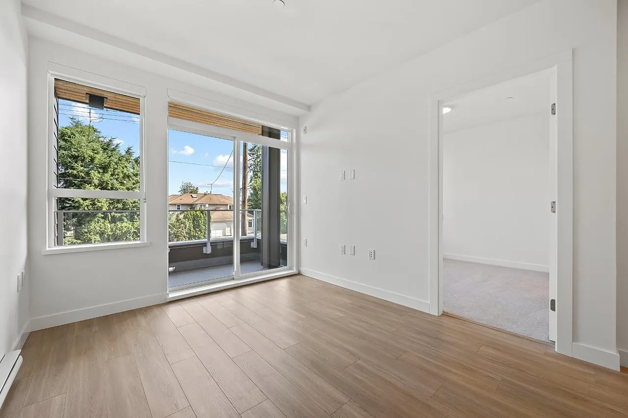 208 723 Grover Avenue