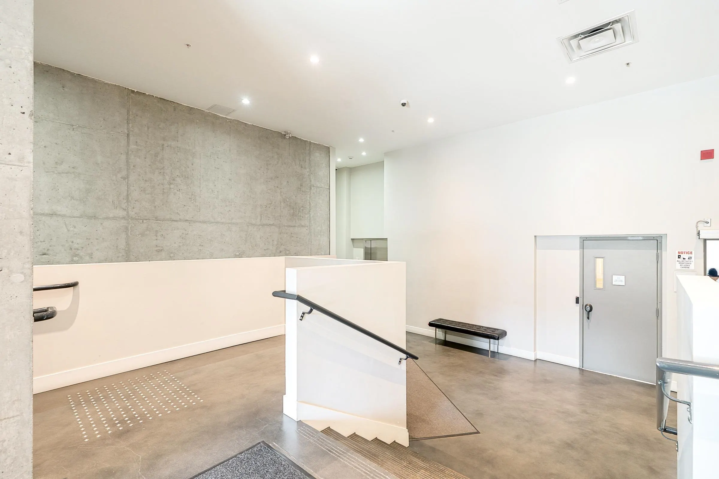 305 2477 Carolina Street