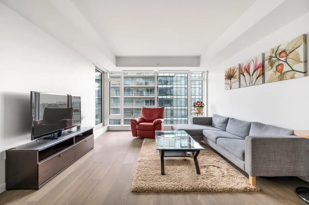 705 5177 Brighouse Way