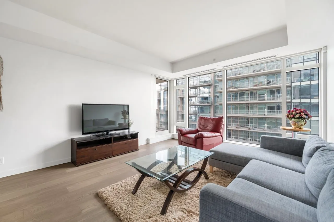 705 5177 Brighouse Way