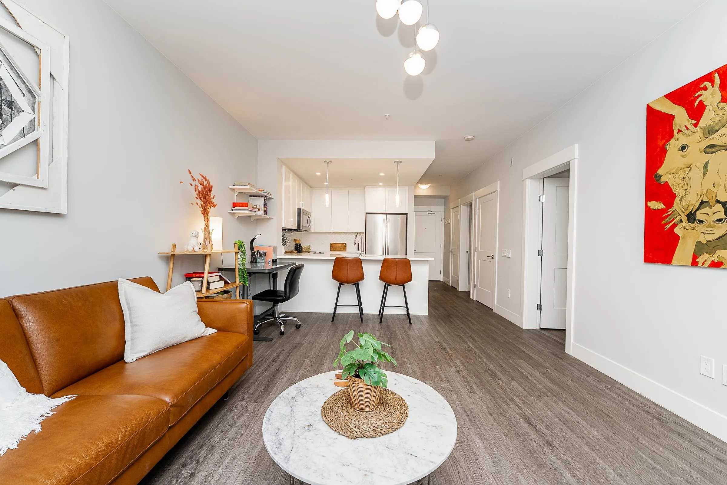 3223 2180 Kelly Avenue