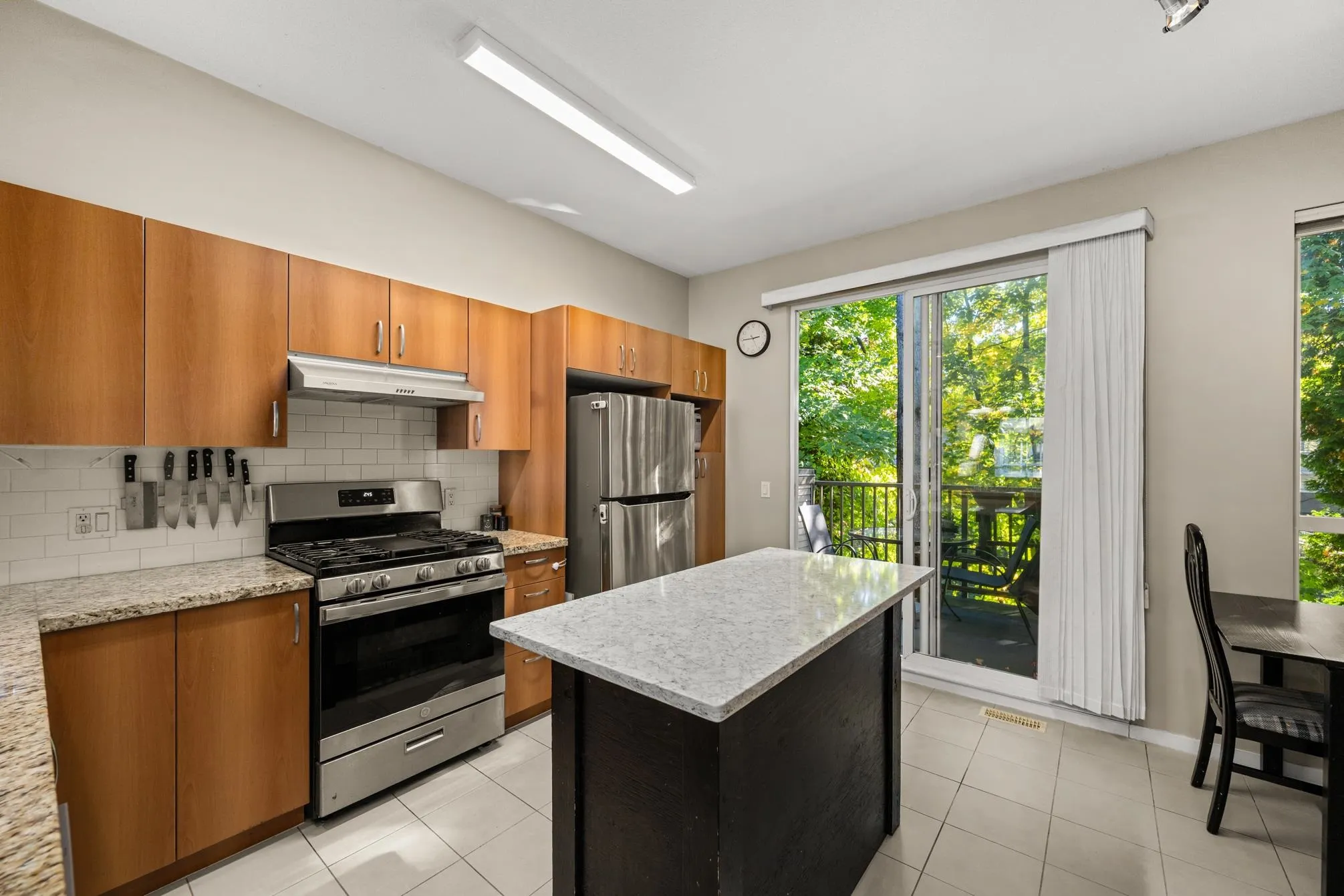 172 9133 Government Street