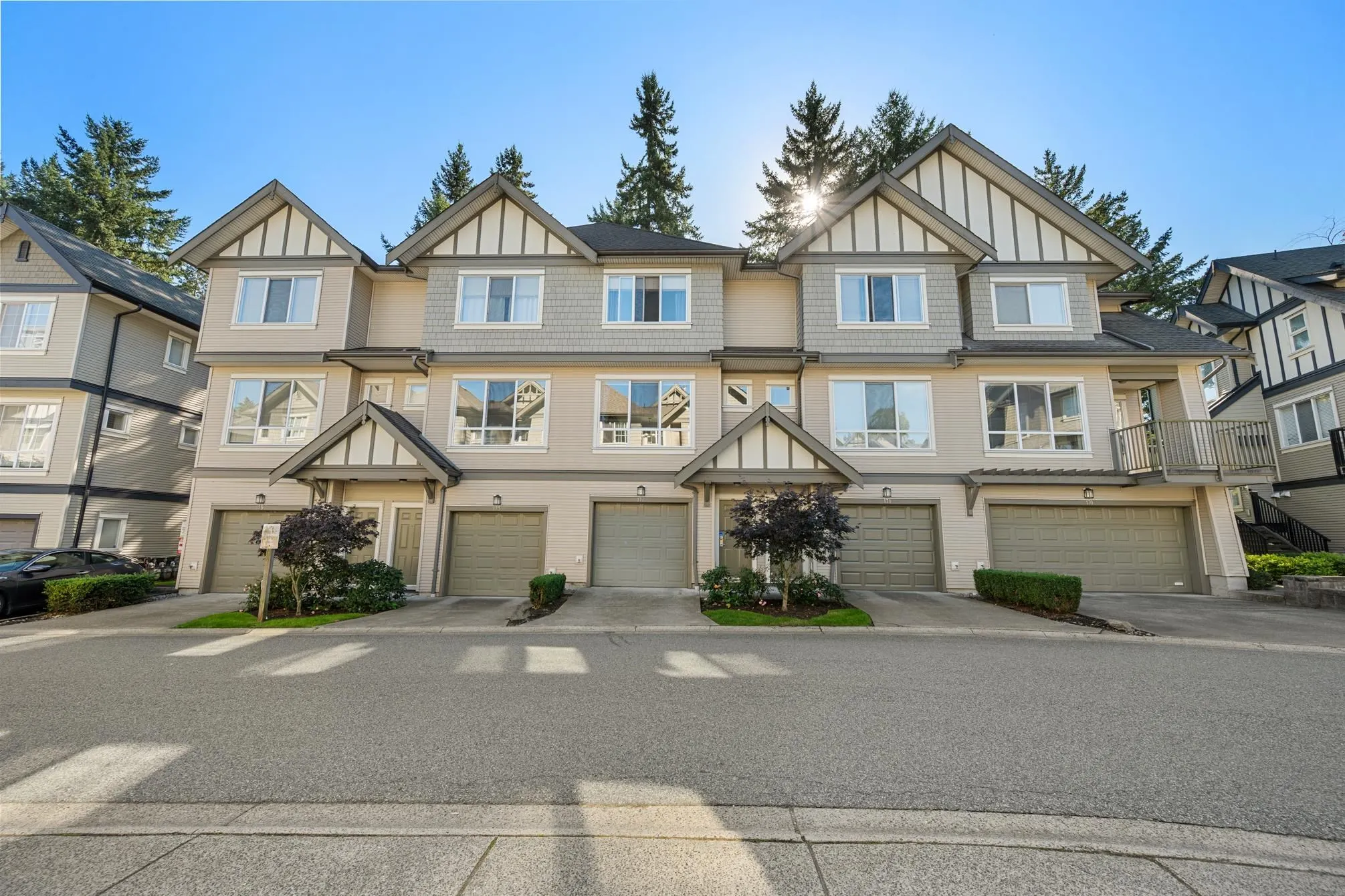 172 9133 Government Street