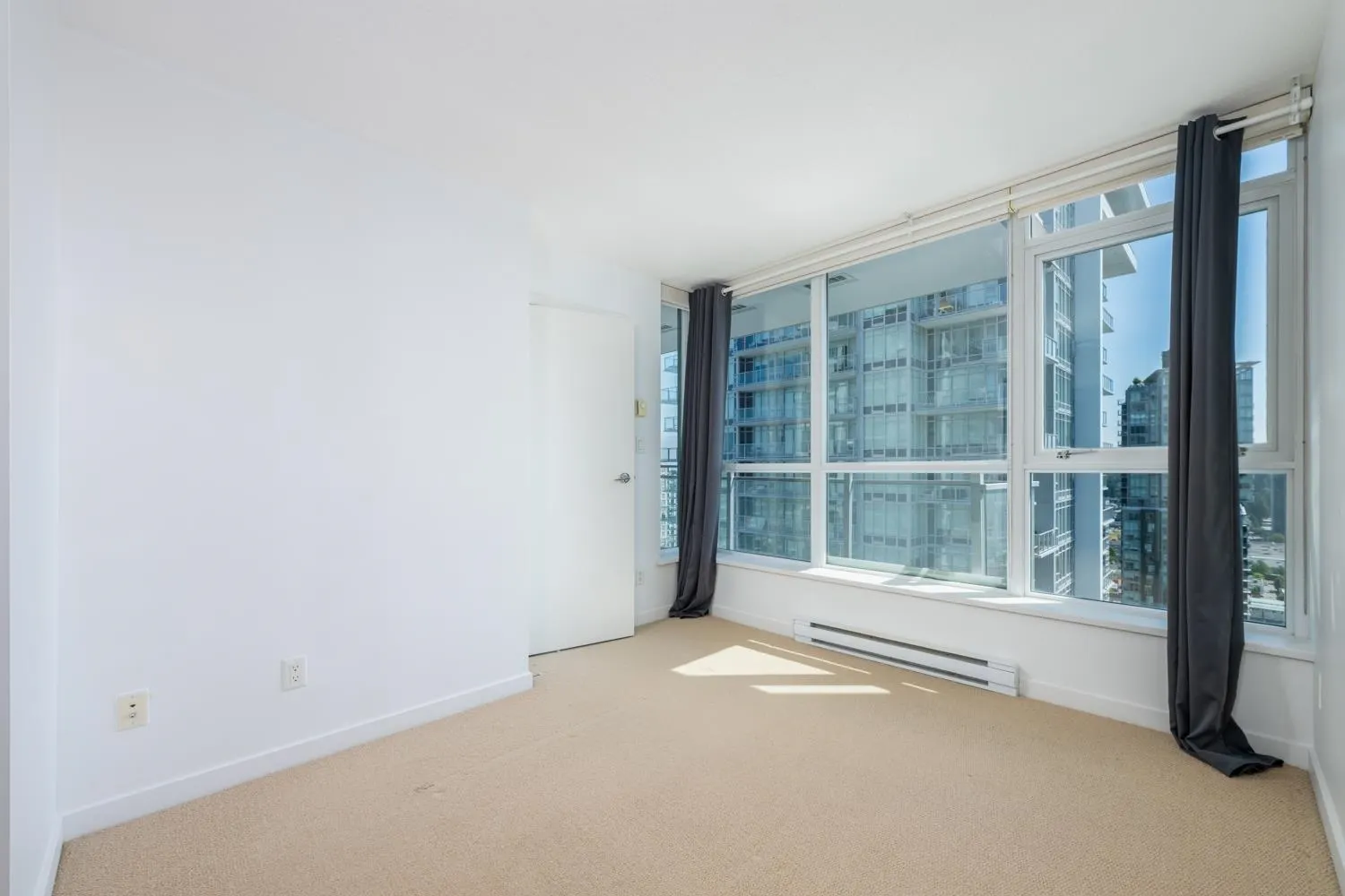 3305 13325 102a Avenue