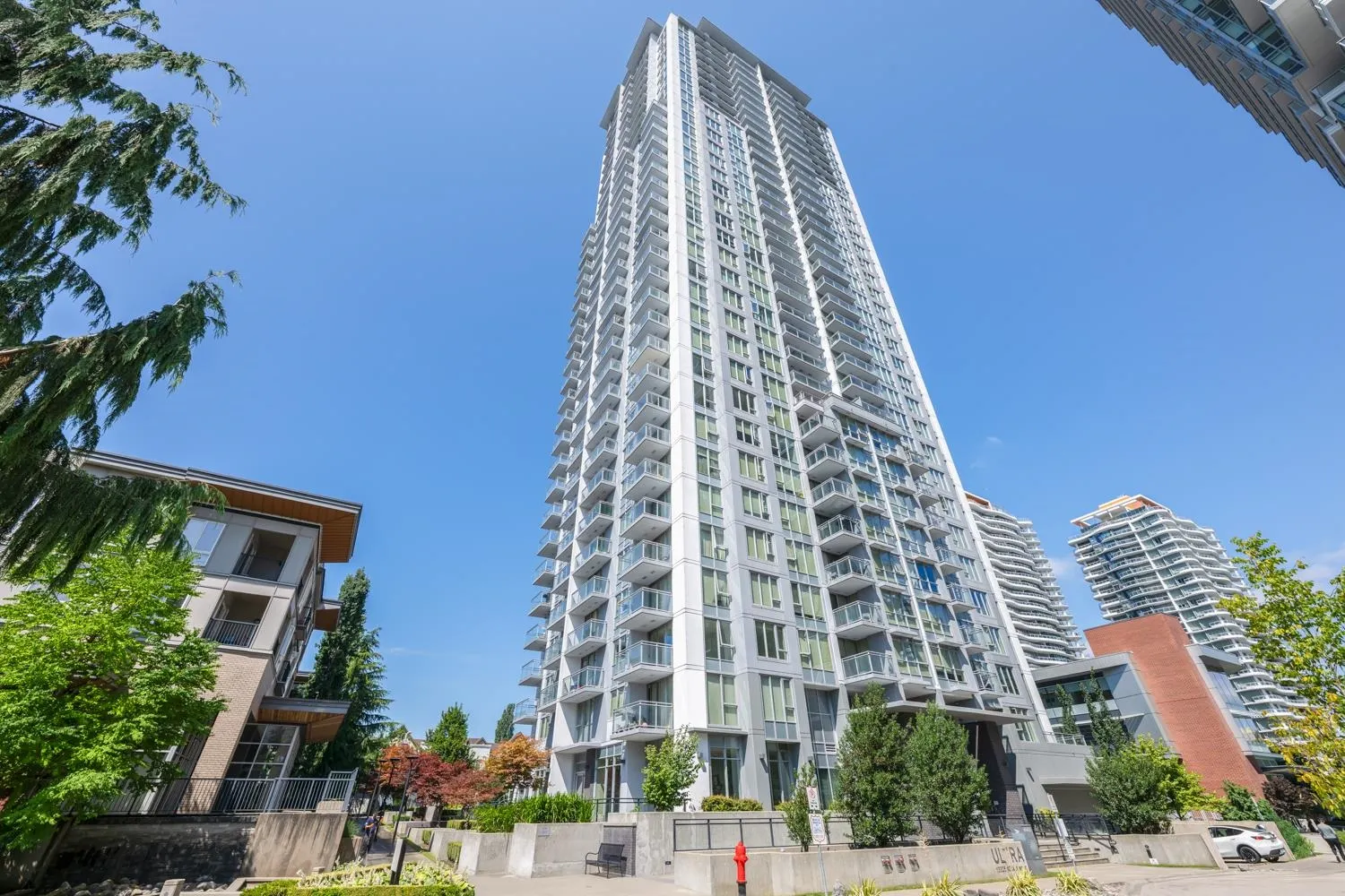 3305 13325 102a Avenue