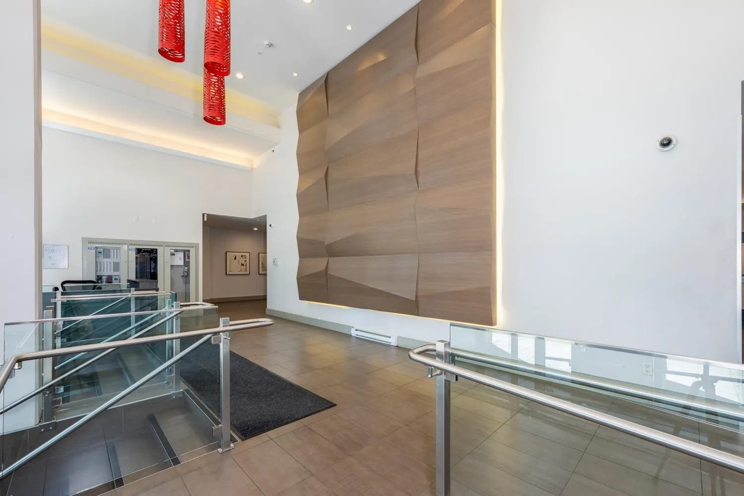 3305 13325 102a Avenue