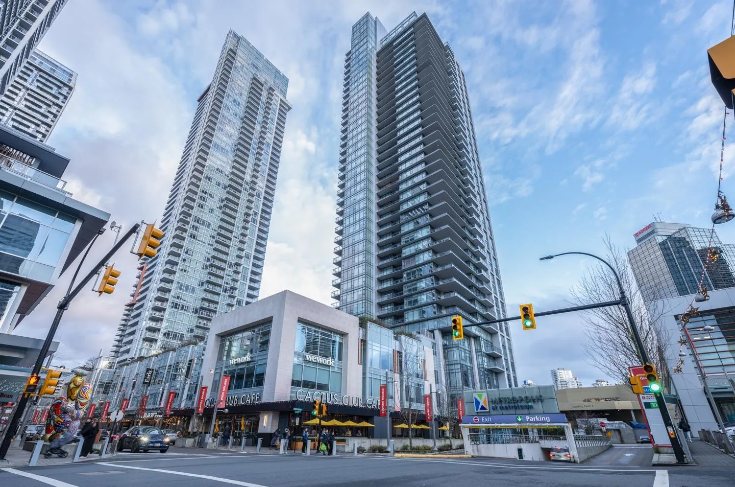 2308 6098 Station Street