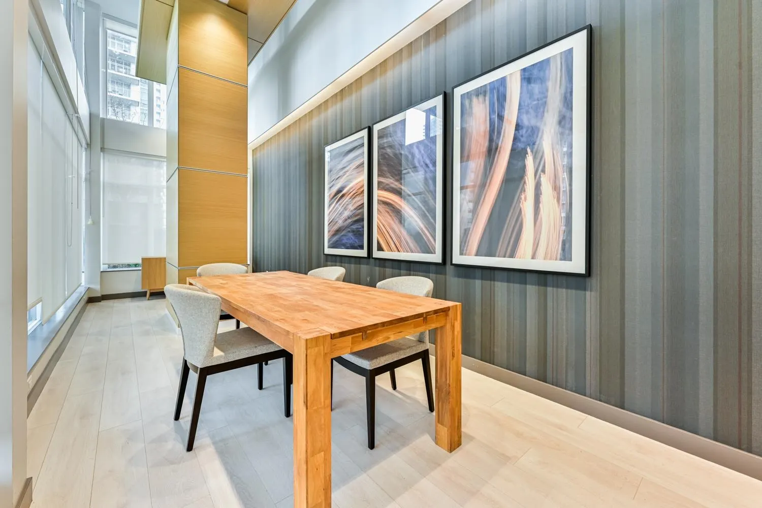 2308 6098 Station Street