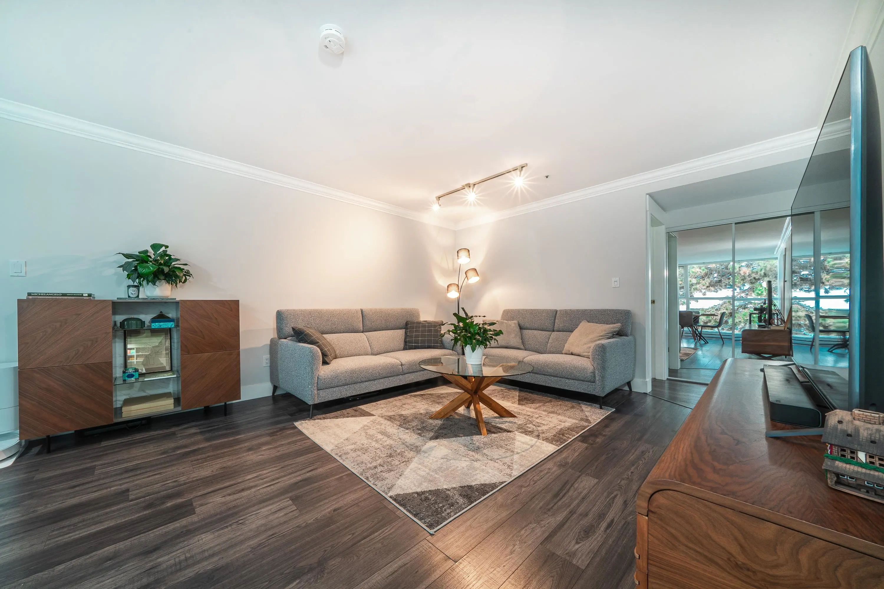 304 7700 Gilbert Road