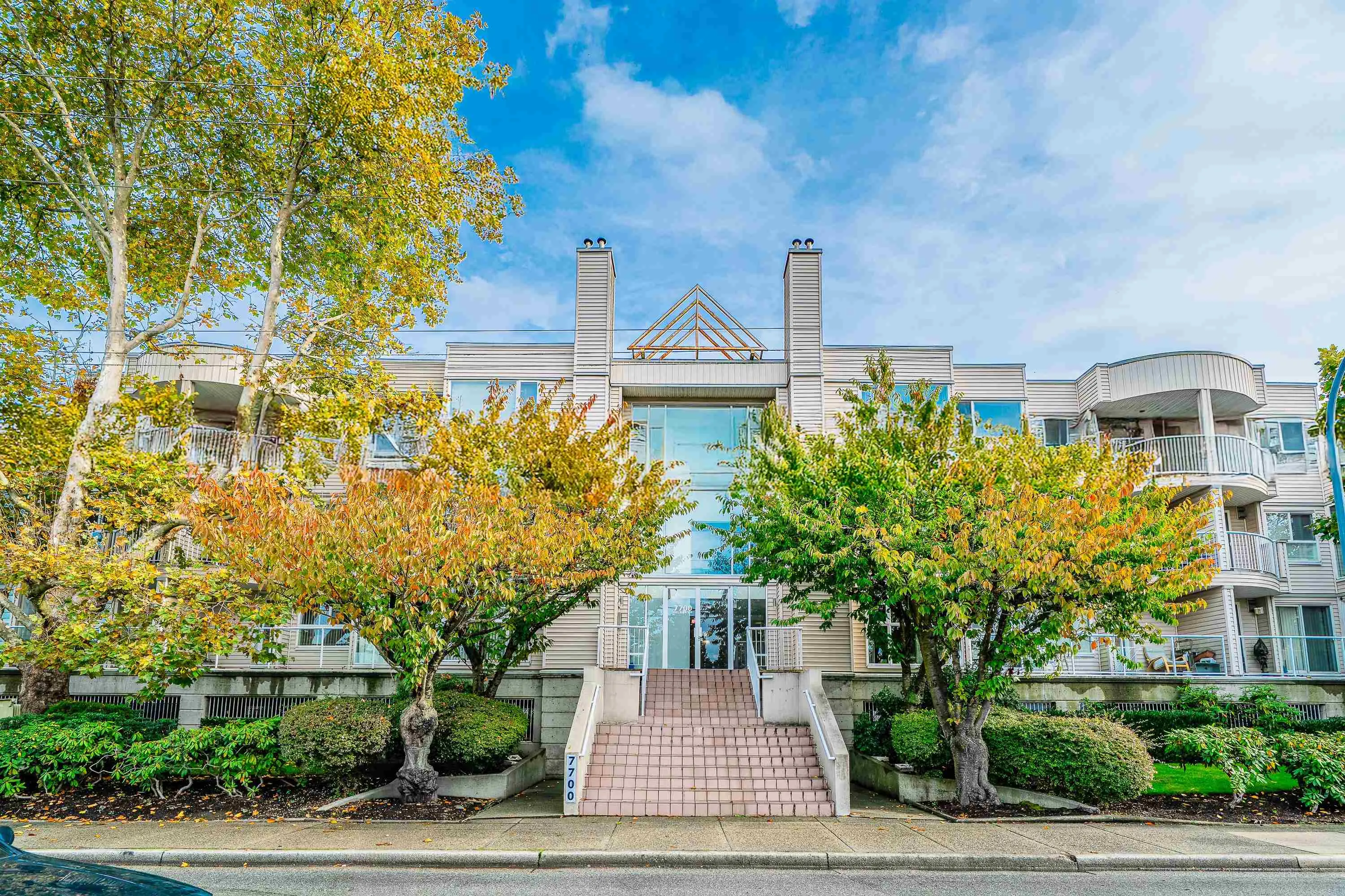 304 7700 Gilbert Road