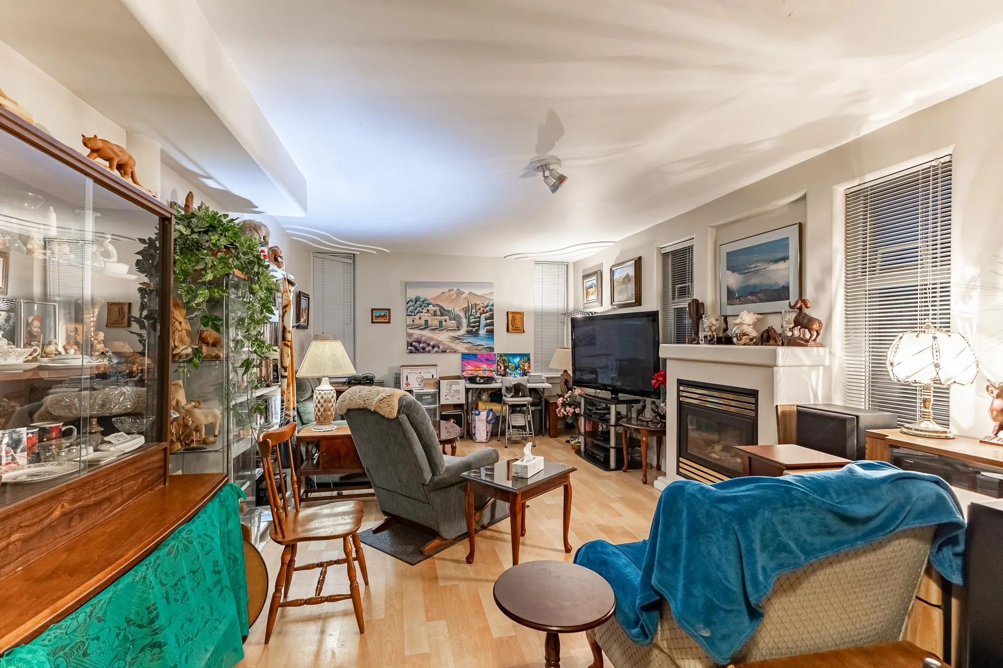 3326 3330 Finley Street