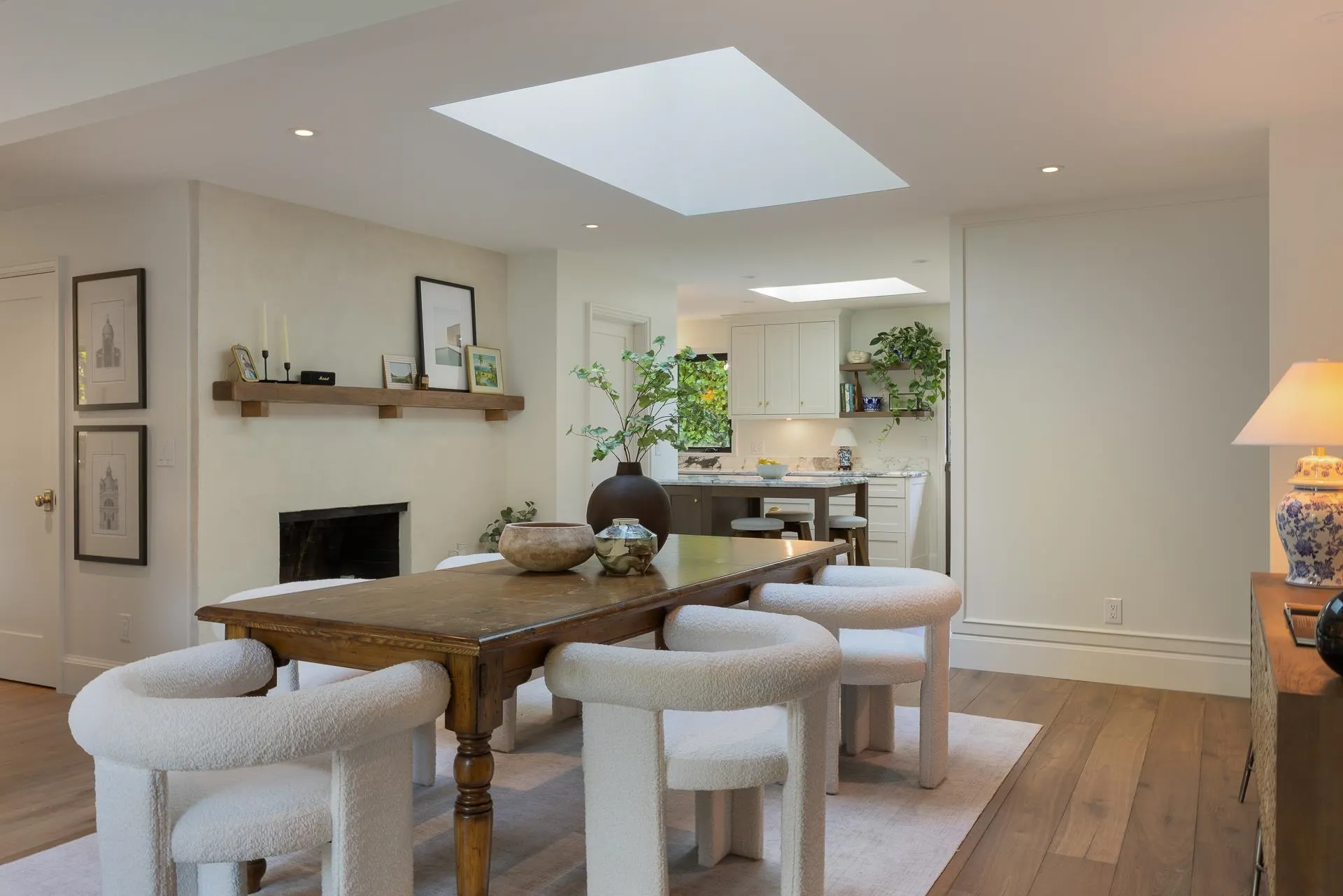 5075 Howe Sound Lane