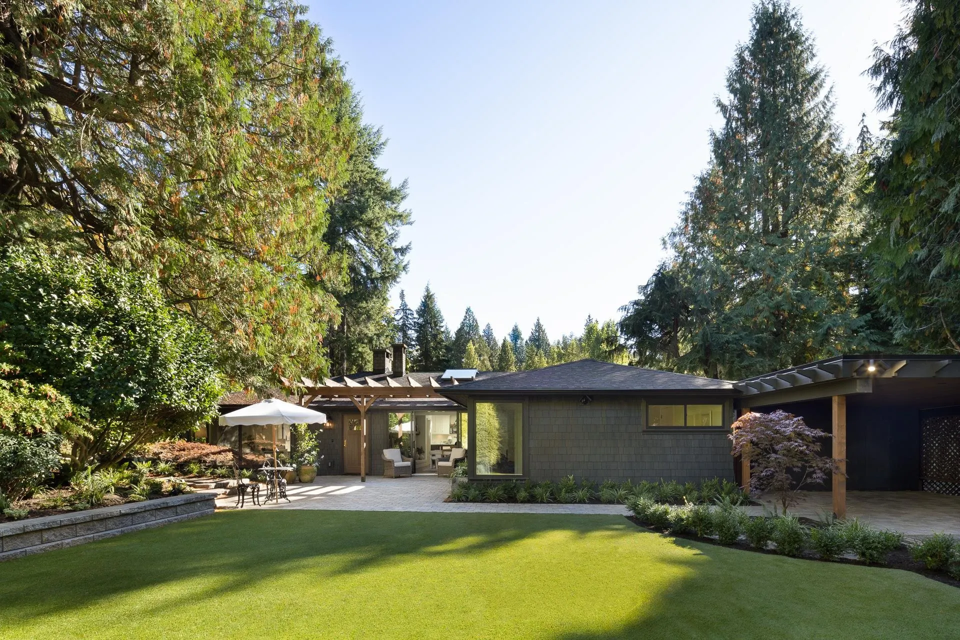 5075 Howe Sound Lane