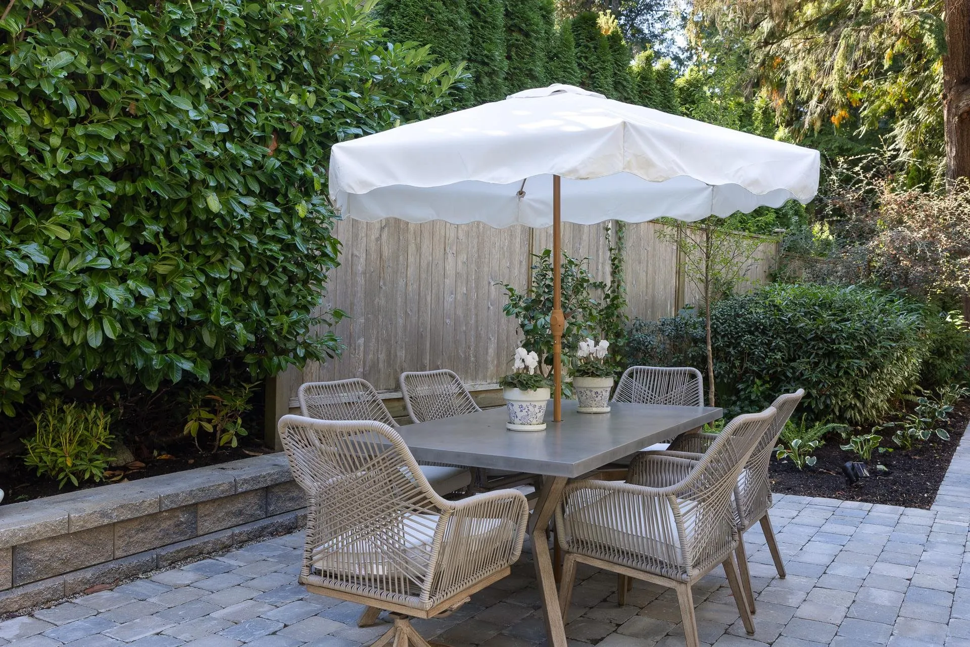 5075 Howe Sound Lane