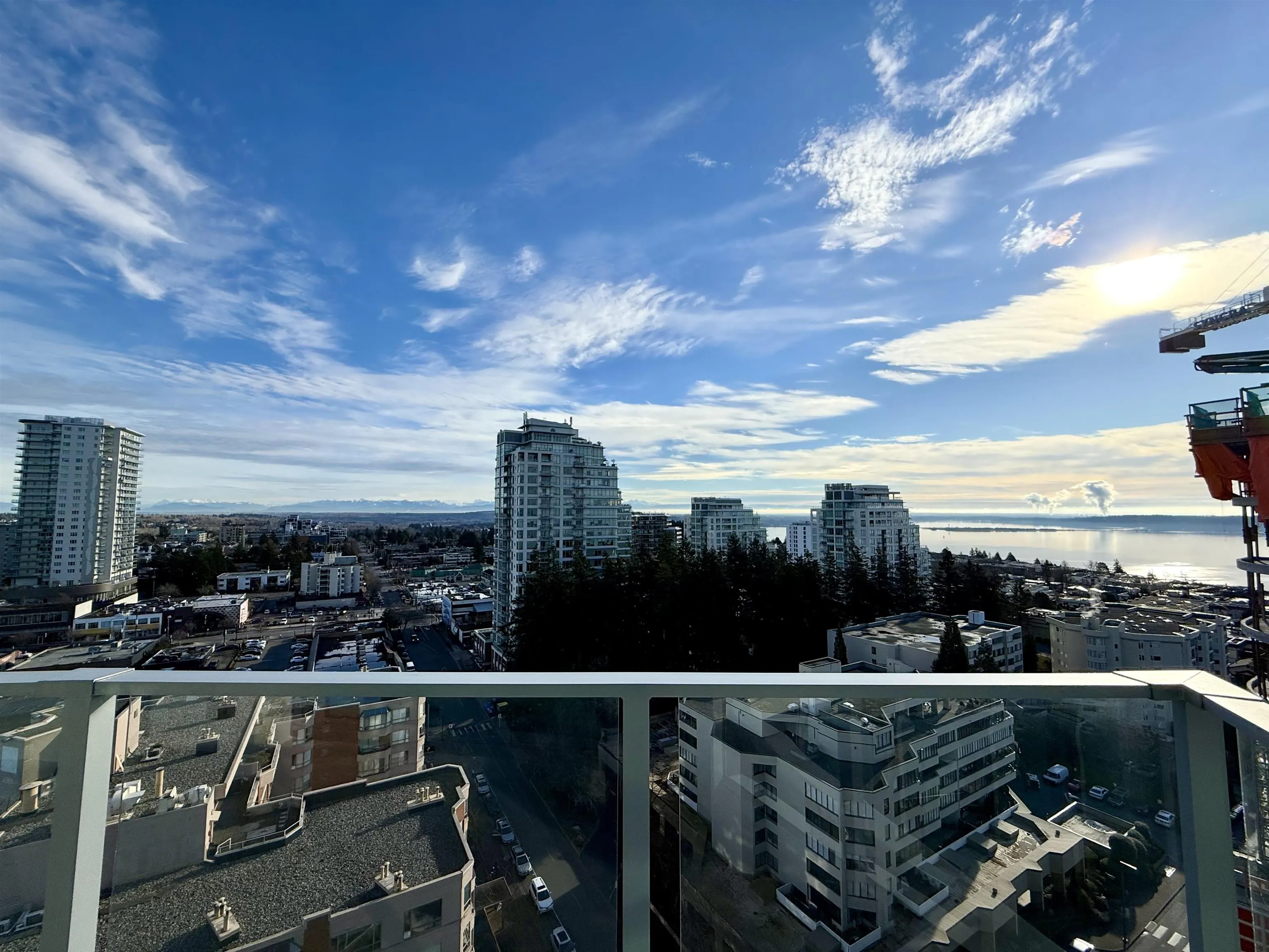 1503 1501 Foster Street