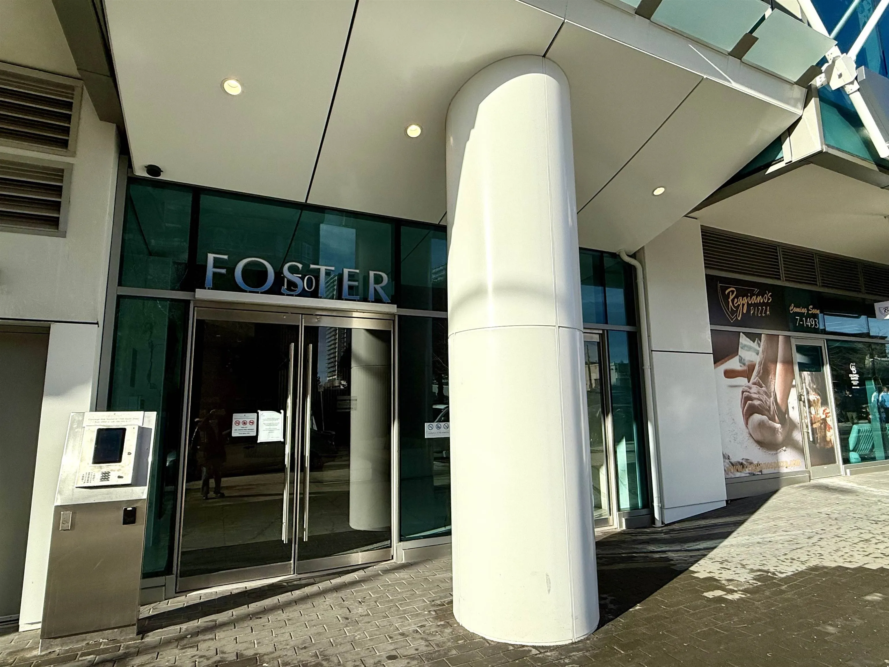 1503 1501 Foster Street